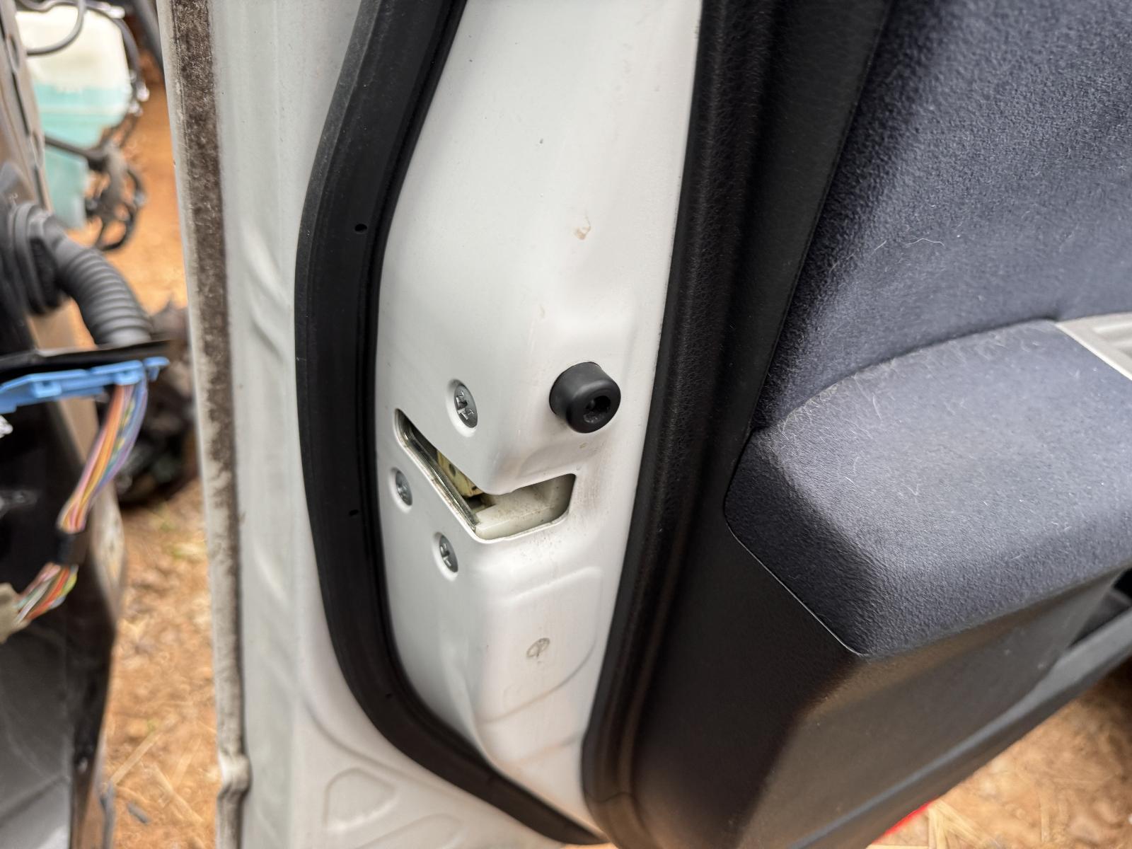 View Auto part Door/Boot/Gate Lock SUBARU FORESTER 2009