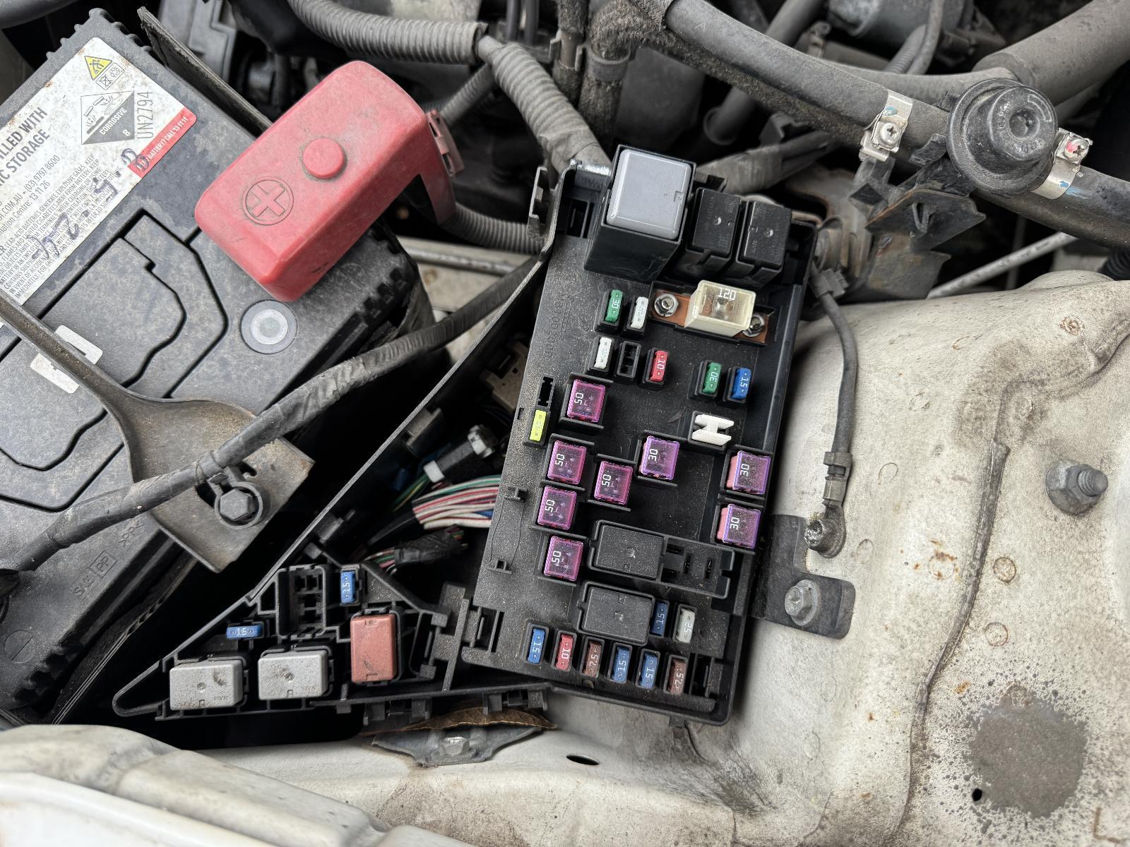View Auto part Fuse Box SUBARU FORESTER 2009
