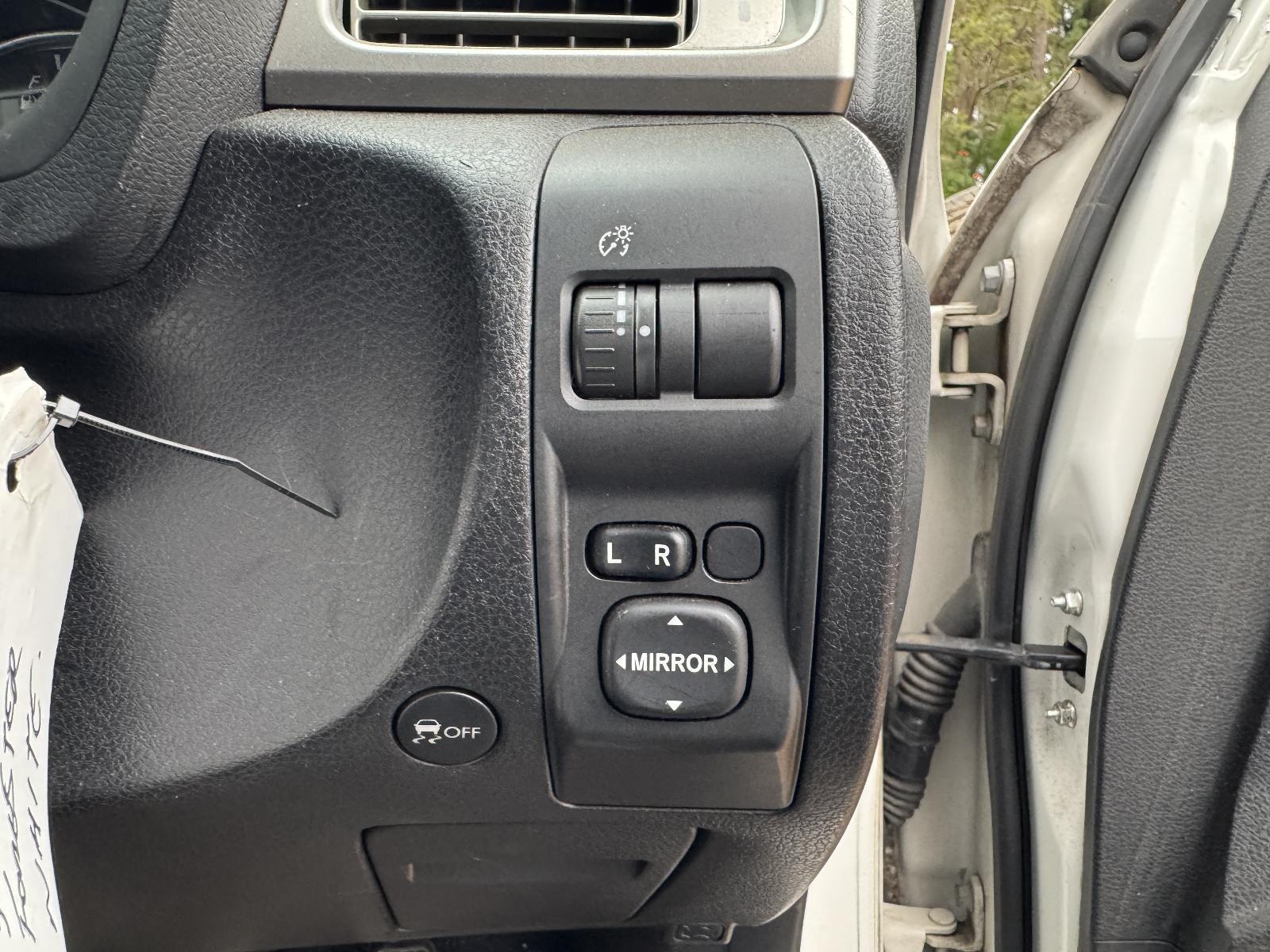 View Auto part Misc Switch/Relay SUBARU FORESTER 2009