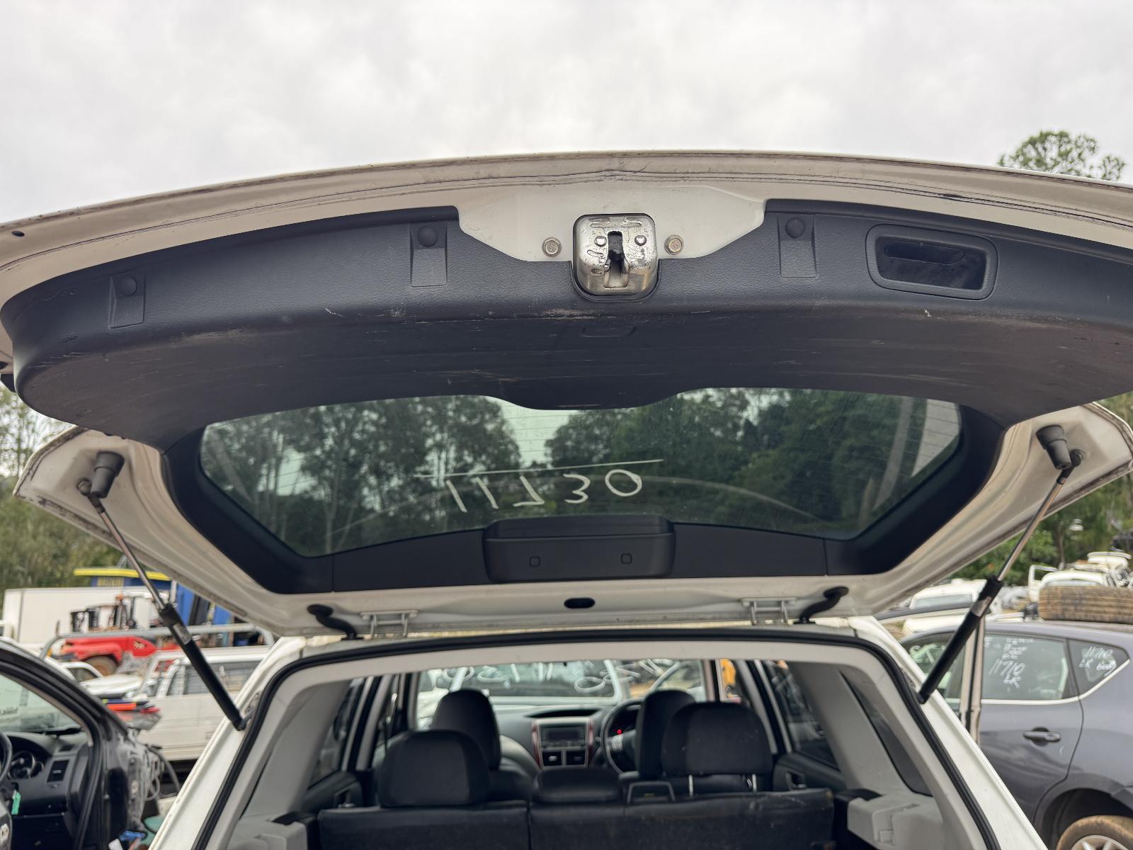 View Auto part Hatch Strut SUBARU FORESTER 2009