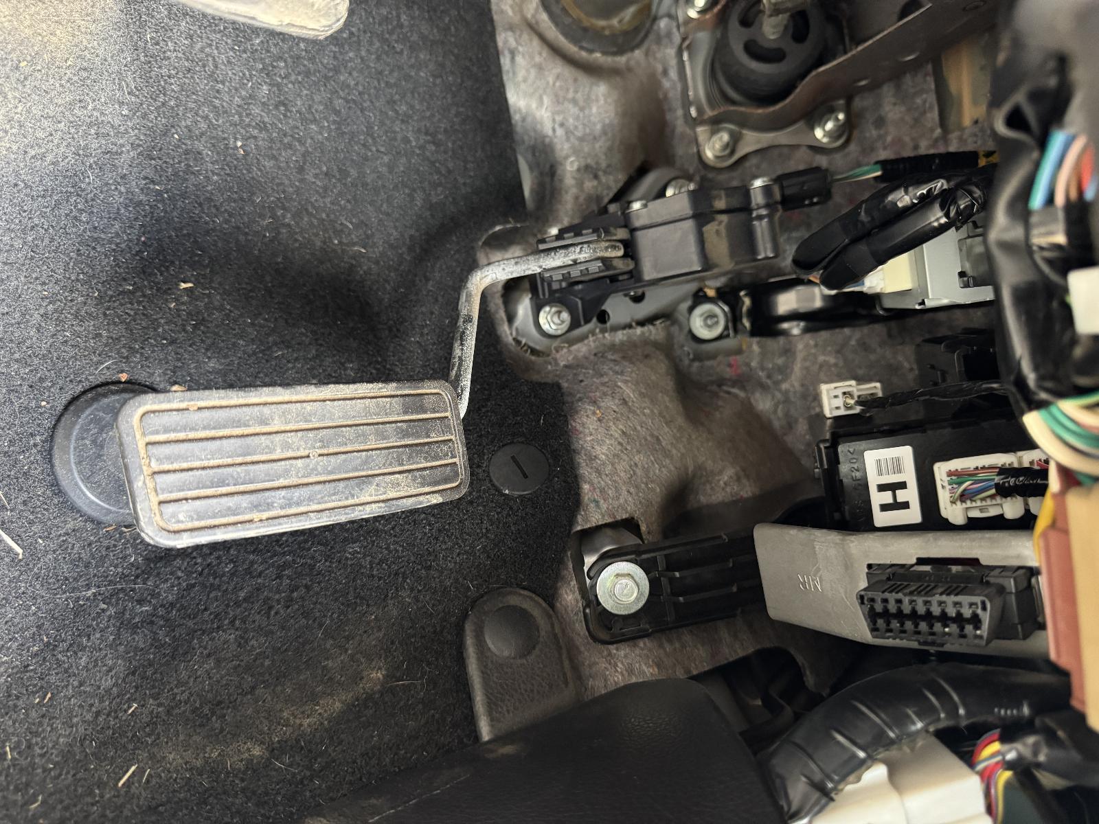 View Auto part Pedal Assembly SUBARU XV 2012