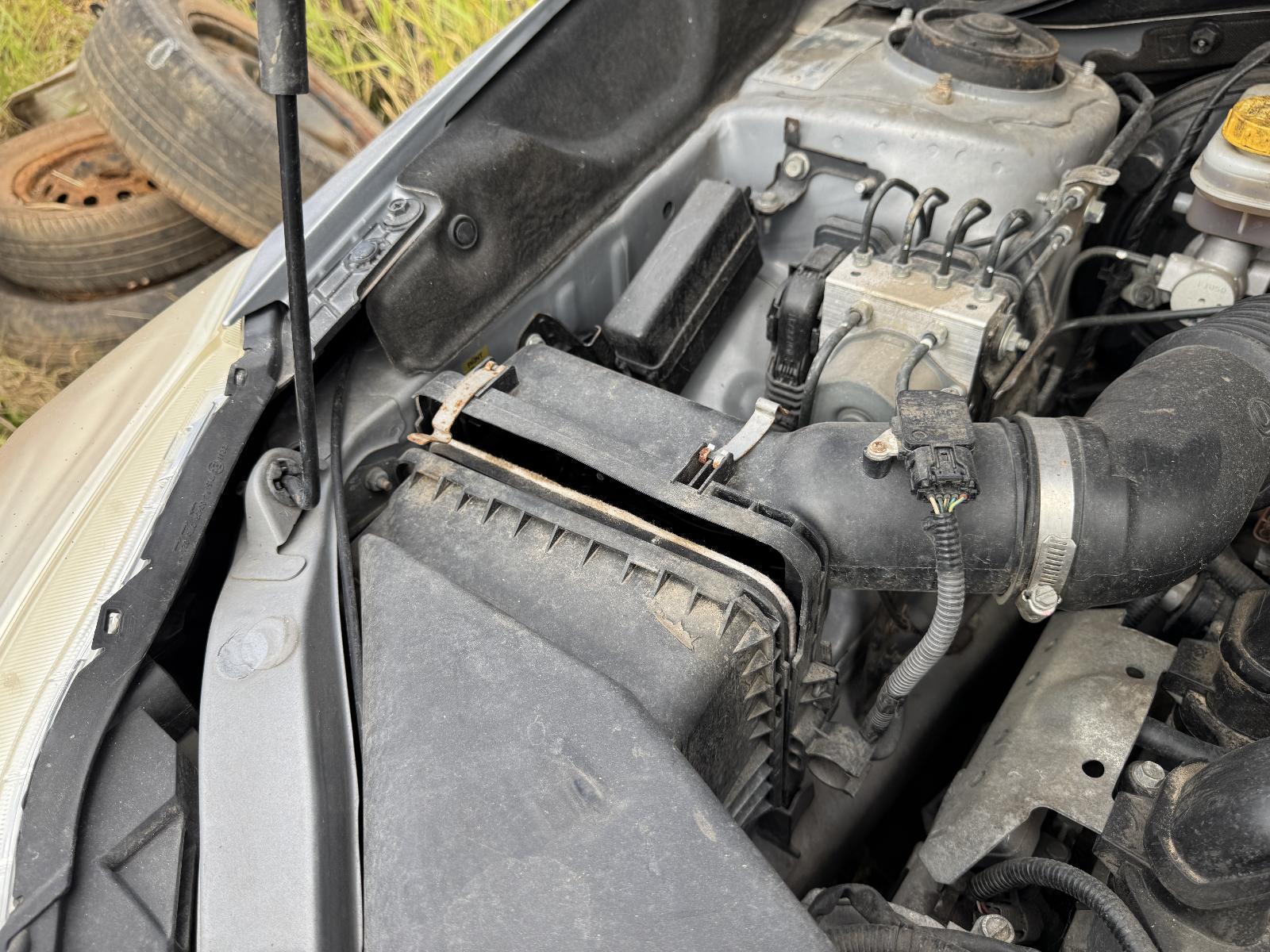 View Auto part Air Cleaner/Box SUBARU XV 2012