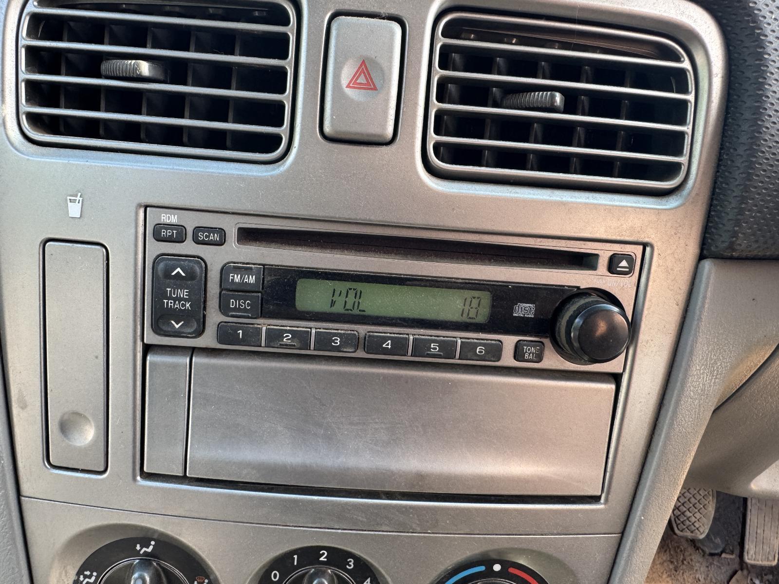 View Auto part Radio/Cd/Dvd/Sat/Tv SUBARU FORESTER 2004