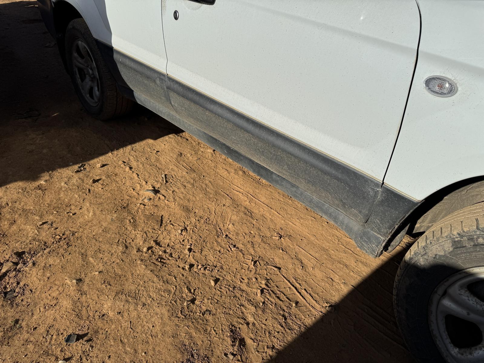 View Auto part Body/Door Mould SUBARU FORESTER 2004