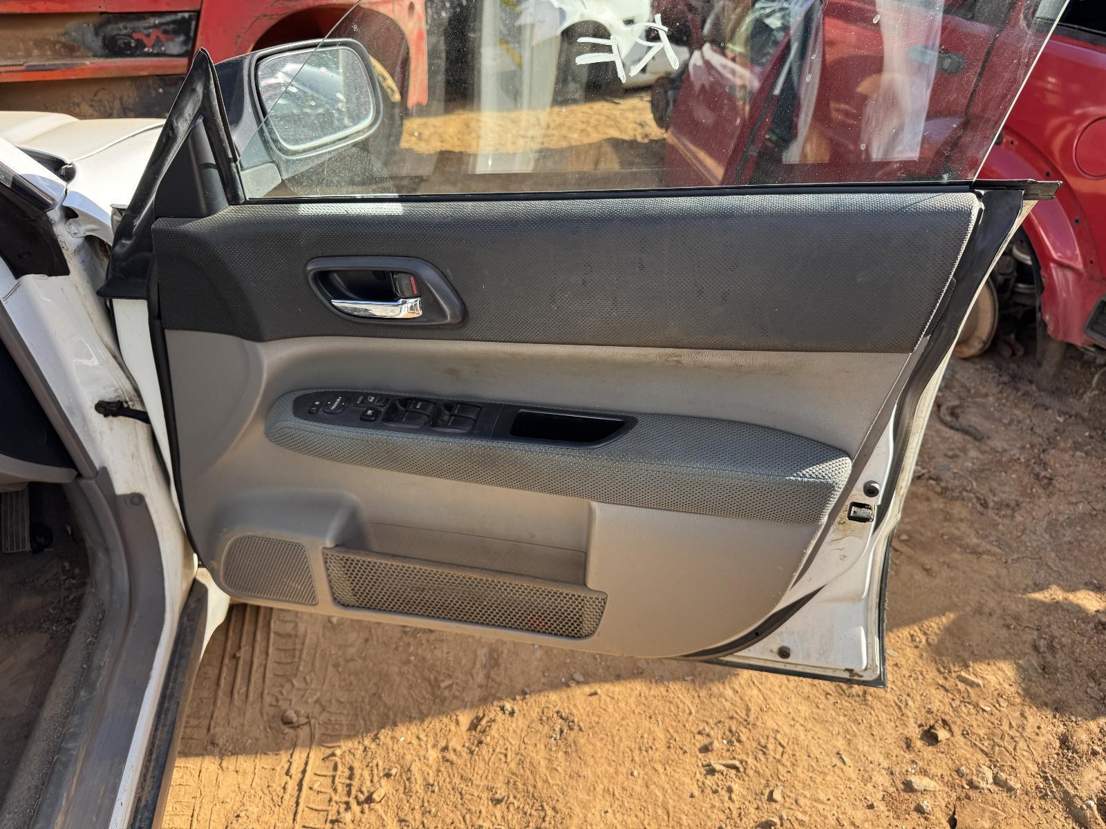 View Auto part Right Front Window Reg/Motor SUBARU FORESTER 2004