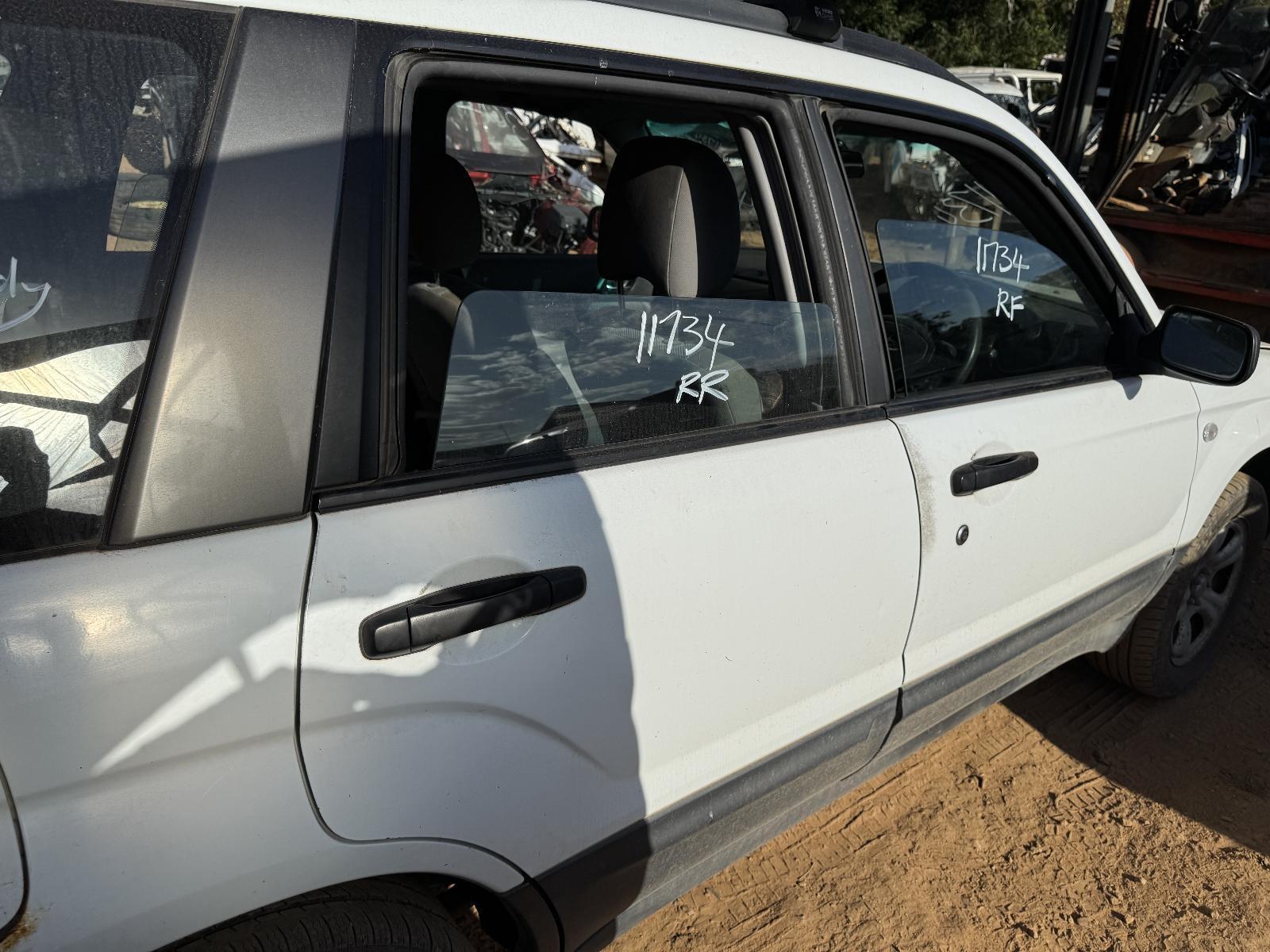 View Auto part RIGHT_REAR_DOOR_SLIDING SUBARU FORESTER 2004