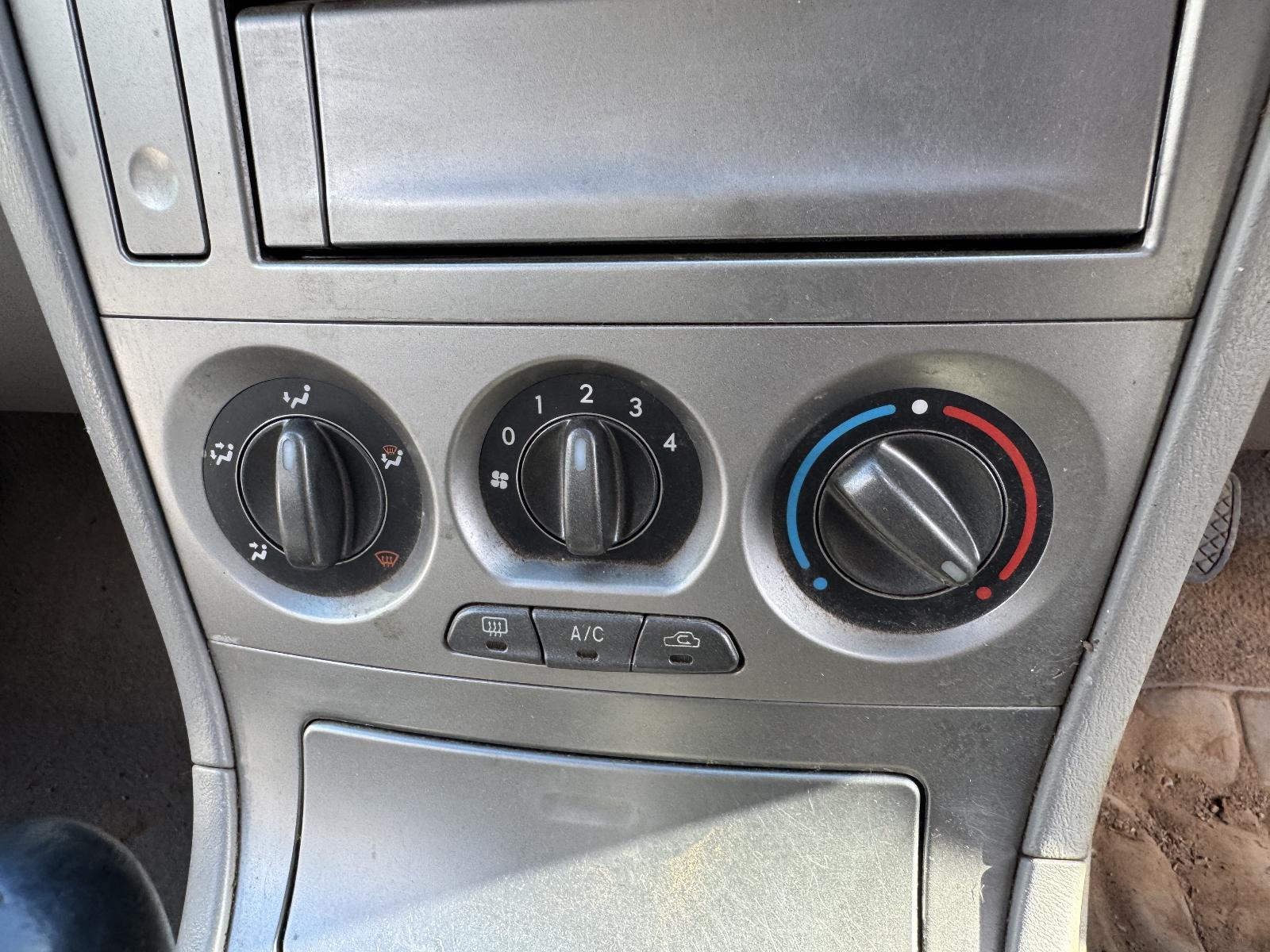 View Auto part Heater/Ac Controls SUBARU FORESTER 2004