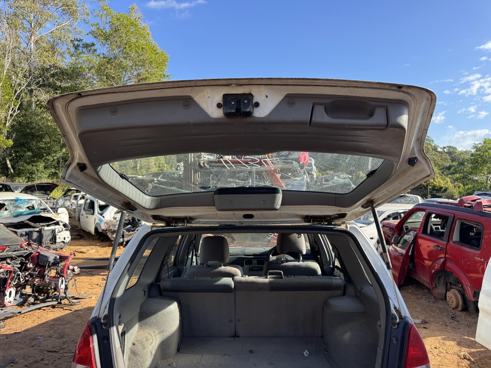 View Auto part Hatch Strut SUBARU FORESTER 2004