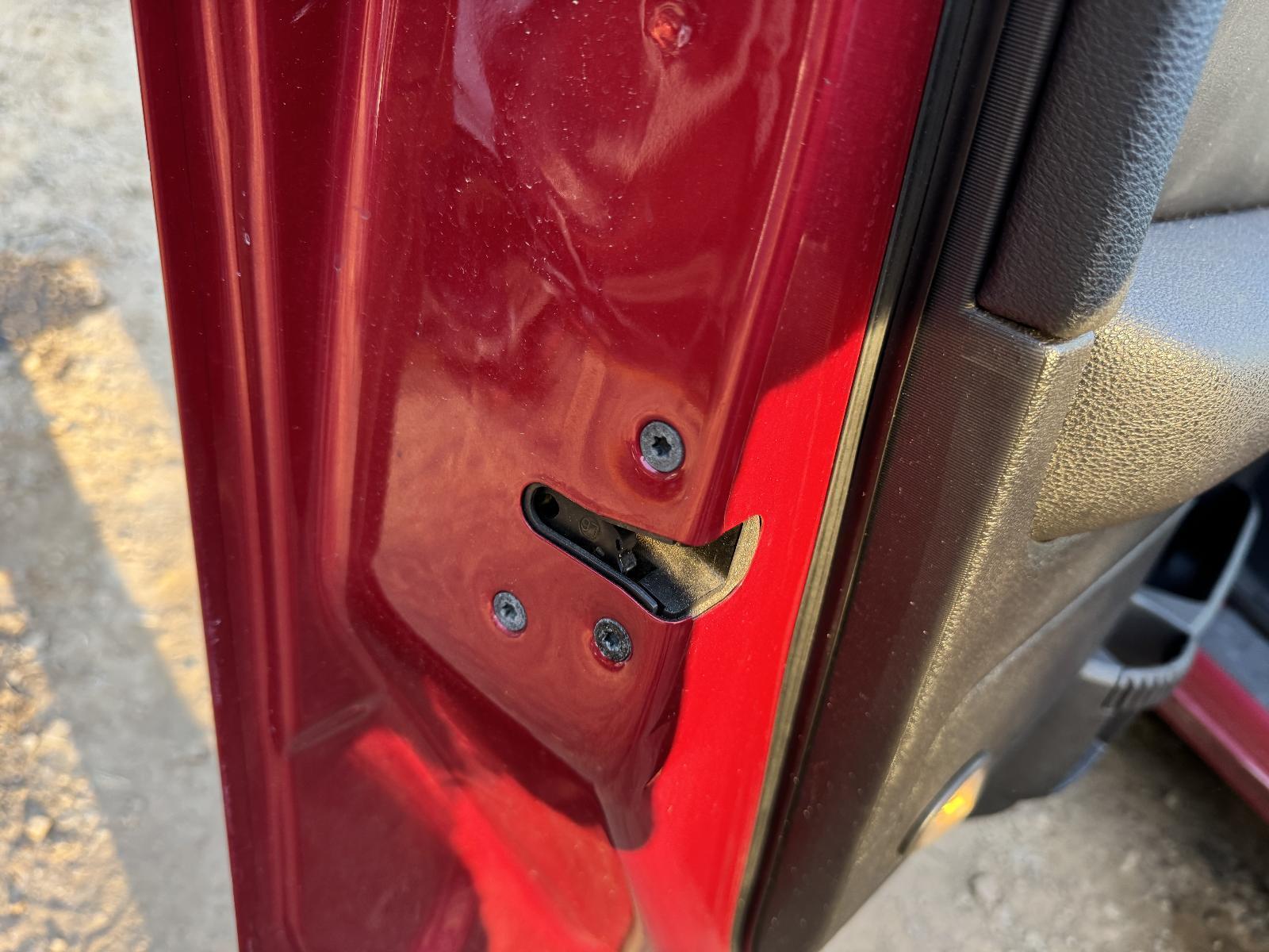 View Auto part Door/Boot/Gate Lock FORD TERRITORY 2011