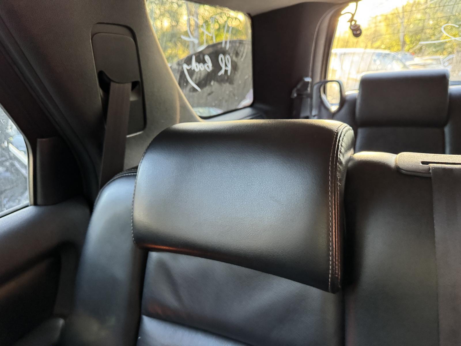 View Auto part Headrest FORD TERRITORY 2011
