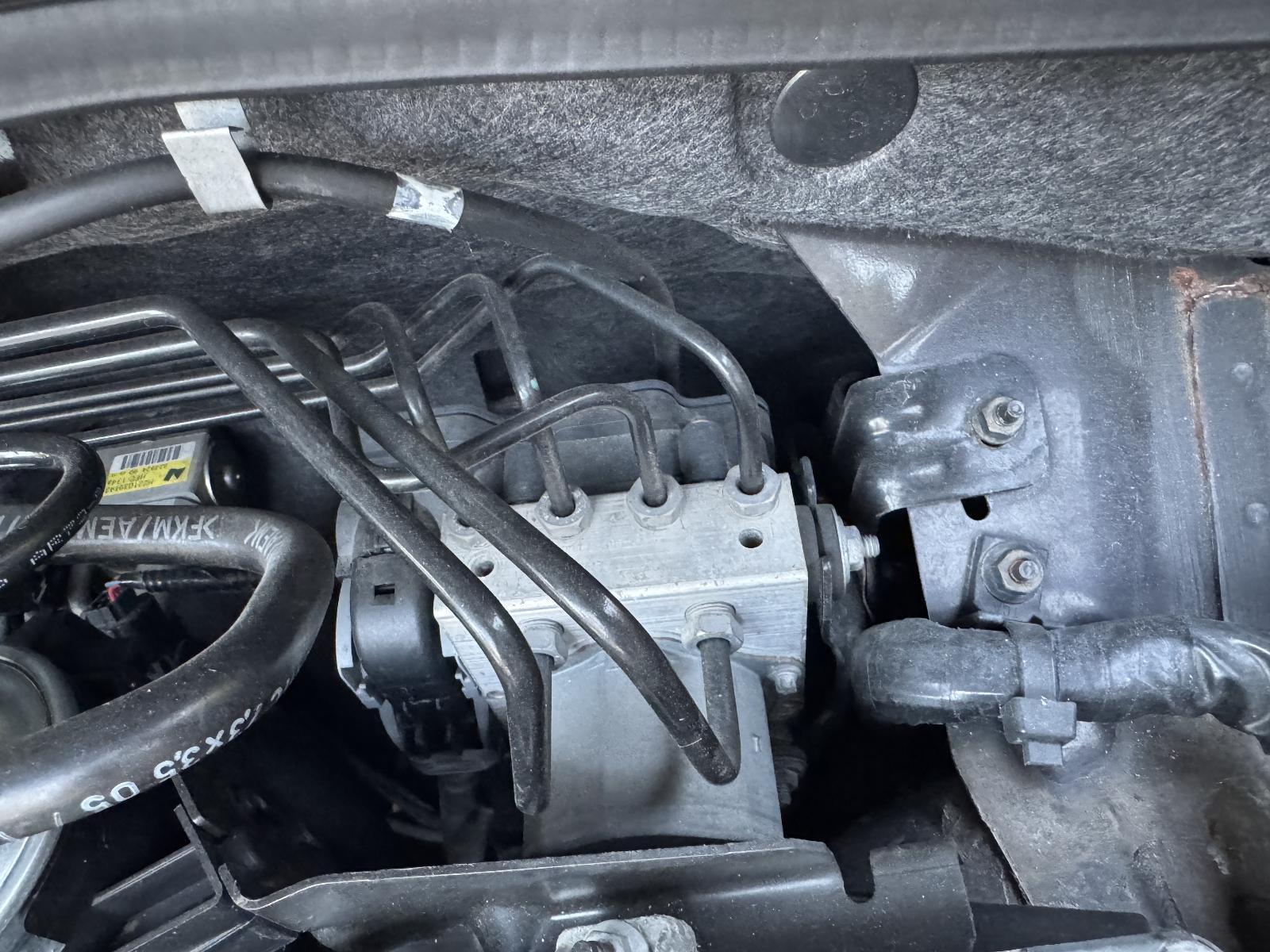 View Auto part Abs Pump/Modulator FORD TERRITORY 2011