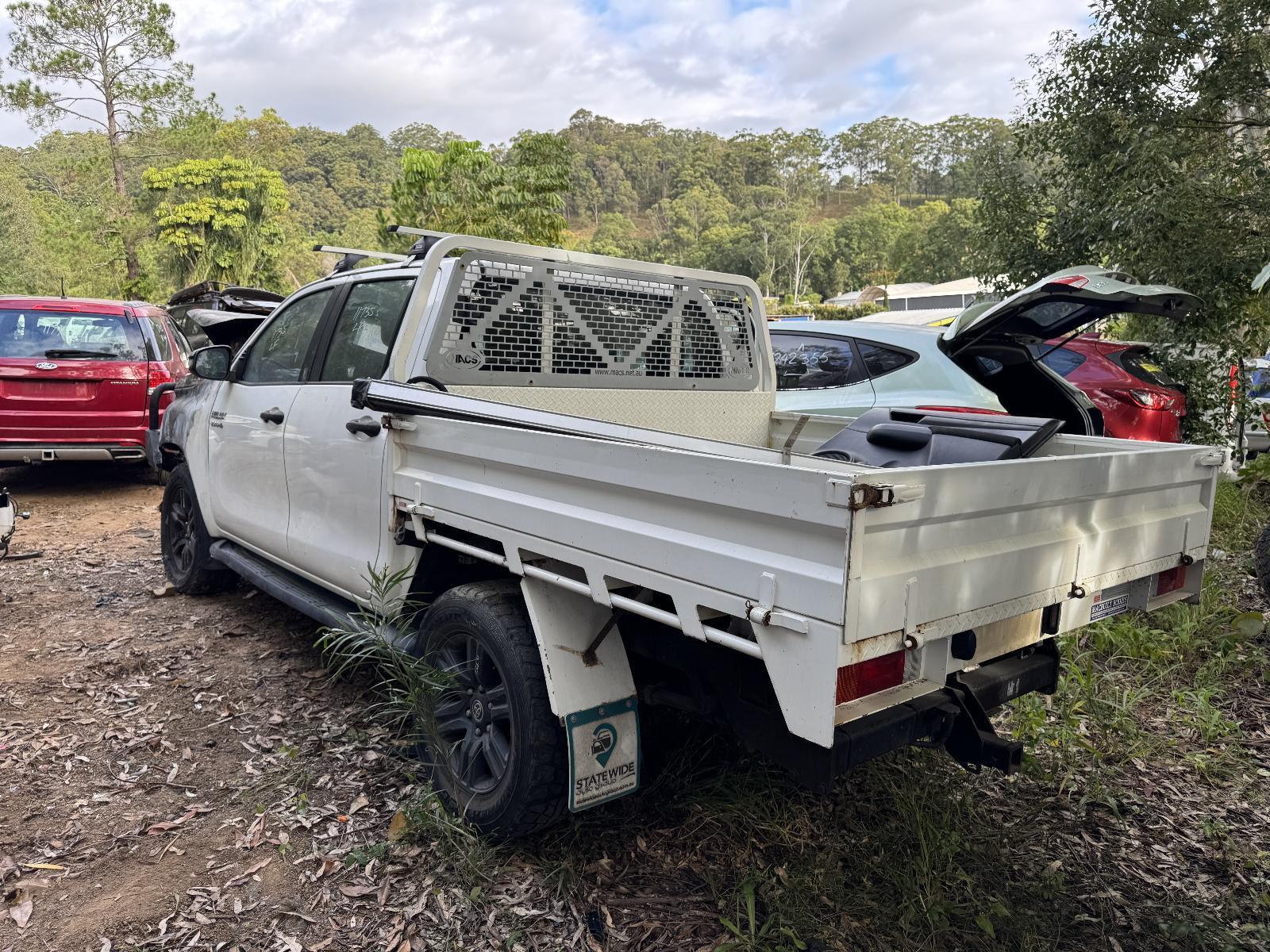 View Auto part Caliper TOYOTA HILUX 2019