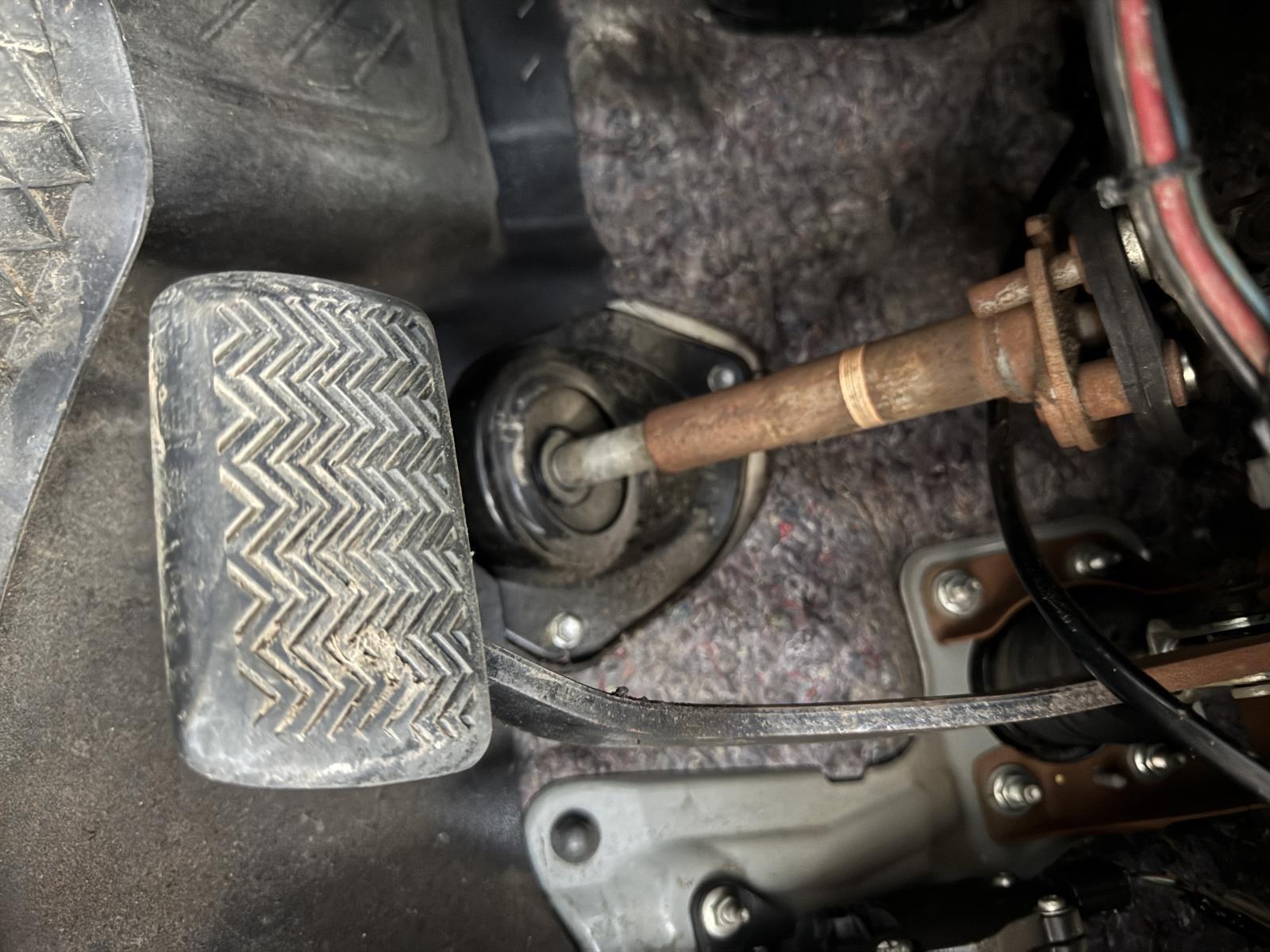 View Auto part Pedal Assembly TOYOTA HILUX 2019