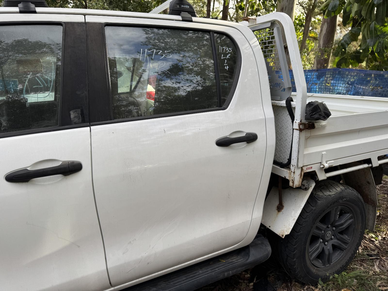 View Auto part Left Rear Door/Sliding TOYOTA HILUX 2019