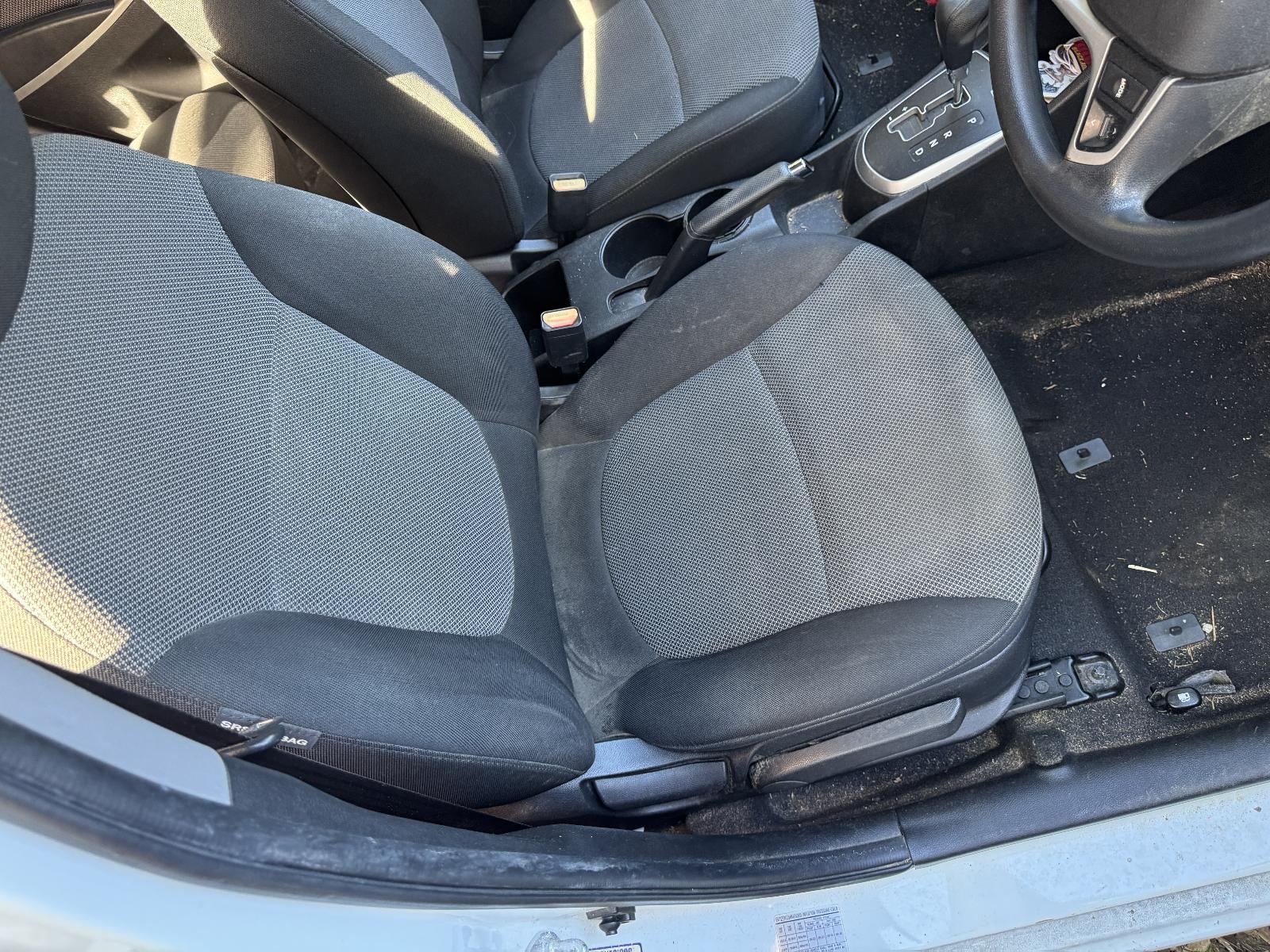 View Auto part Front Seat HYUNDAI ACCENT 2014