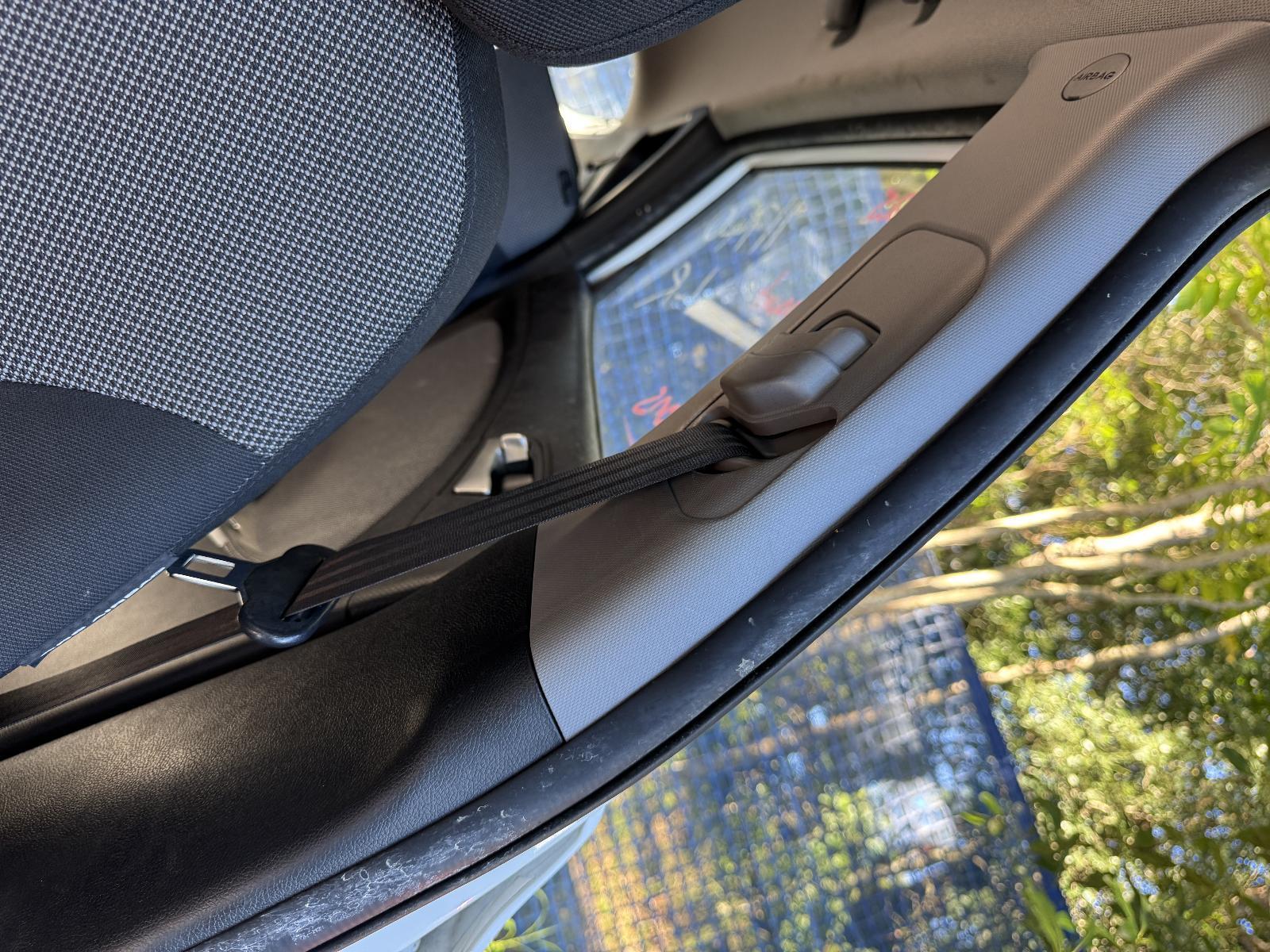 View Auto part Seatbelt/Stalk HYUNDAI ACCENT 2014