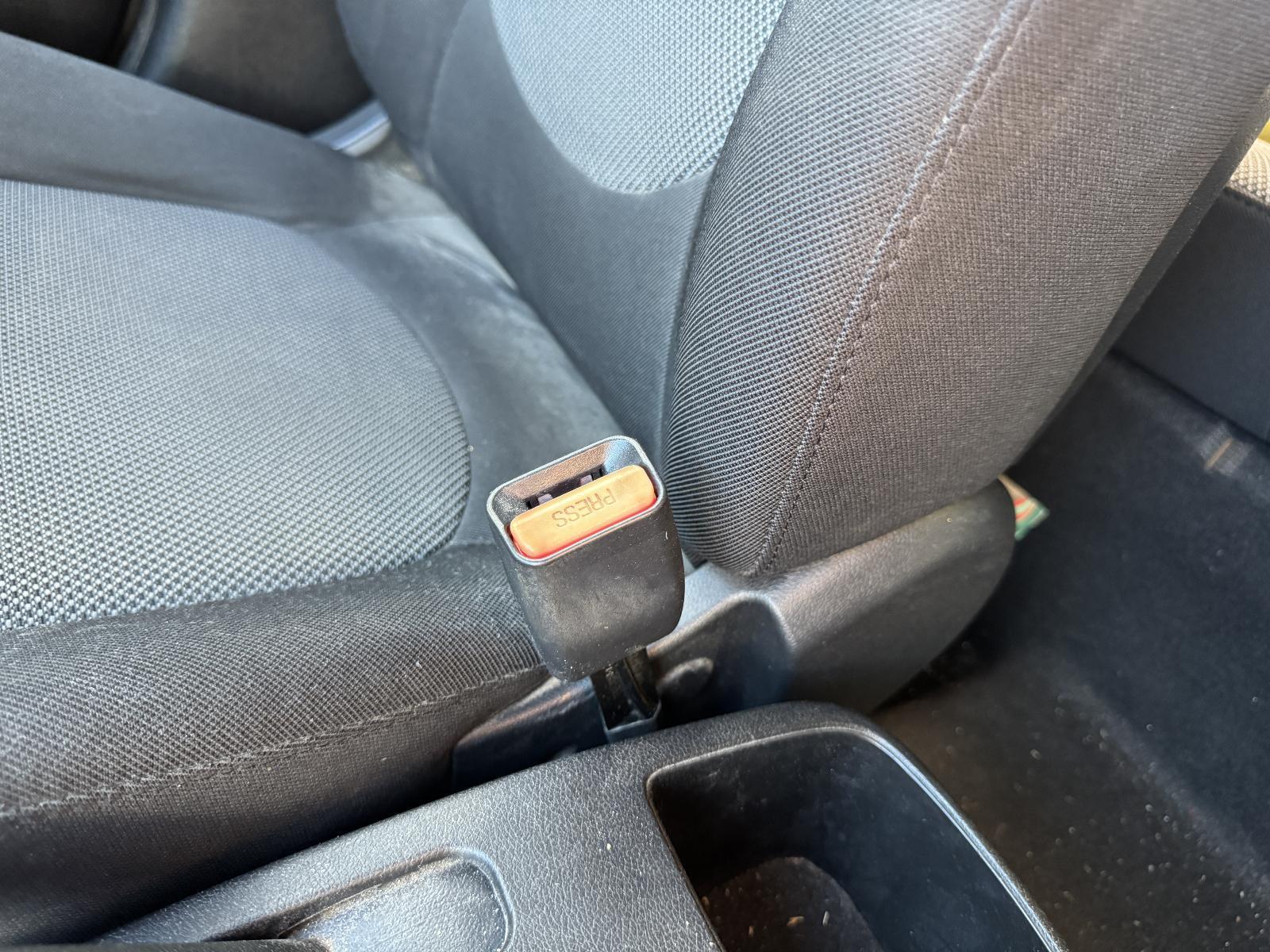 View Auto part Seatbelt/Stalk HYUNDAI ACCENT 2014
