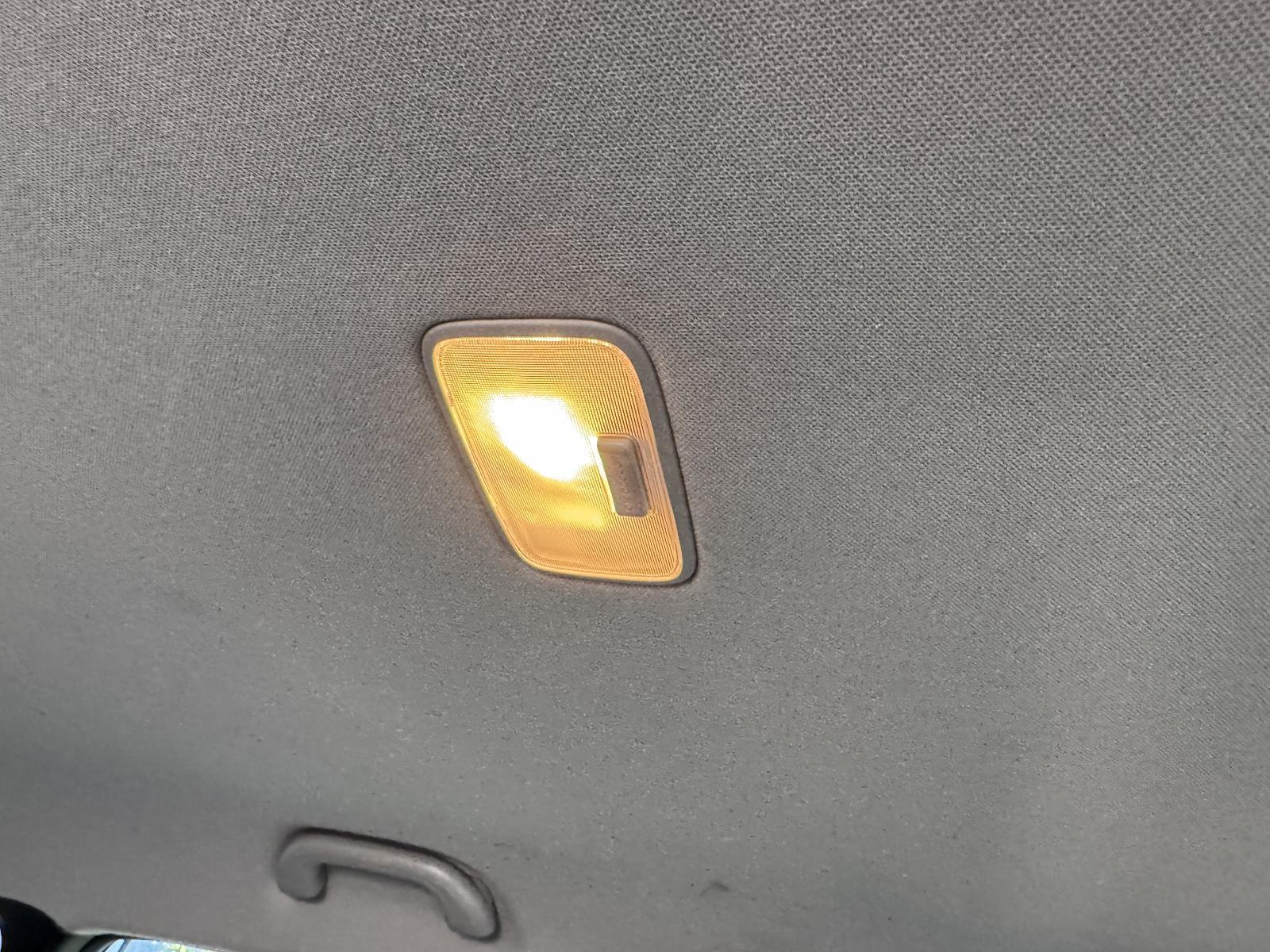 View Auto part Courtesy Light HYUNDAI ACCENT 2014
