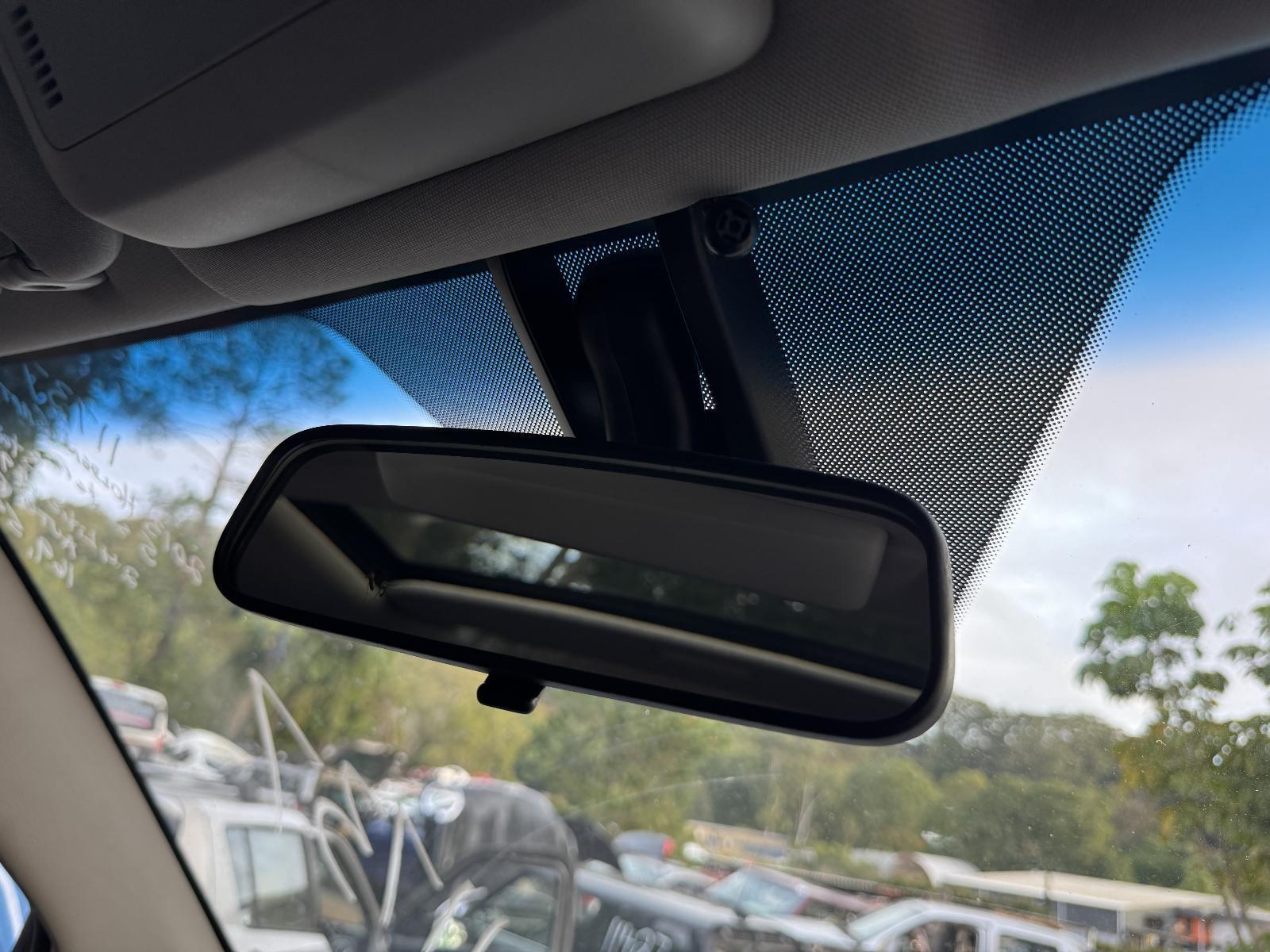View Auto part Interior Mirror HOLDEN CAPTIVA 2013