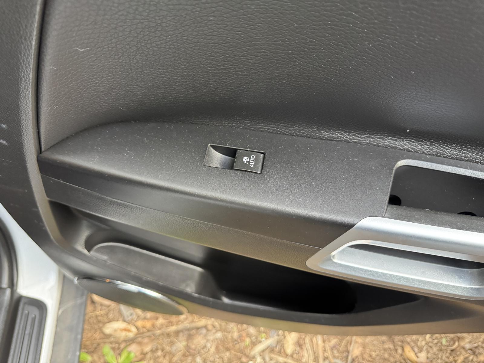 View Auto part Pwr Dr Wind Switch HOLDEN CAPTIVA 2013