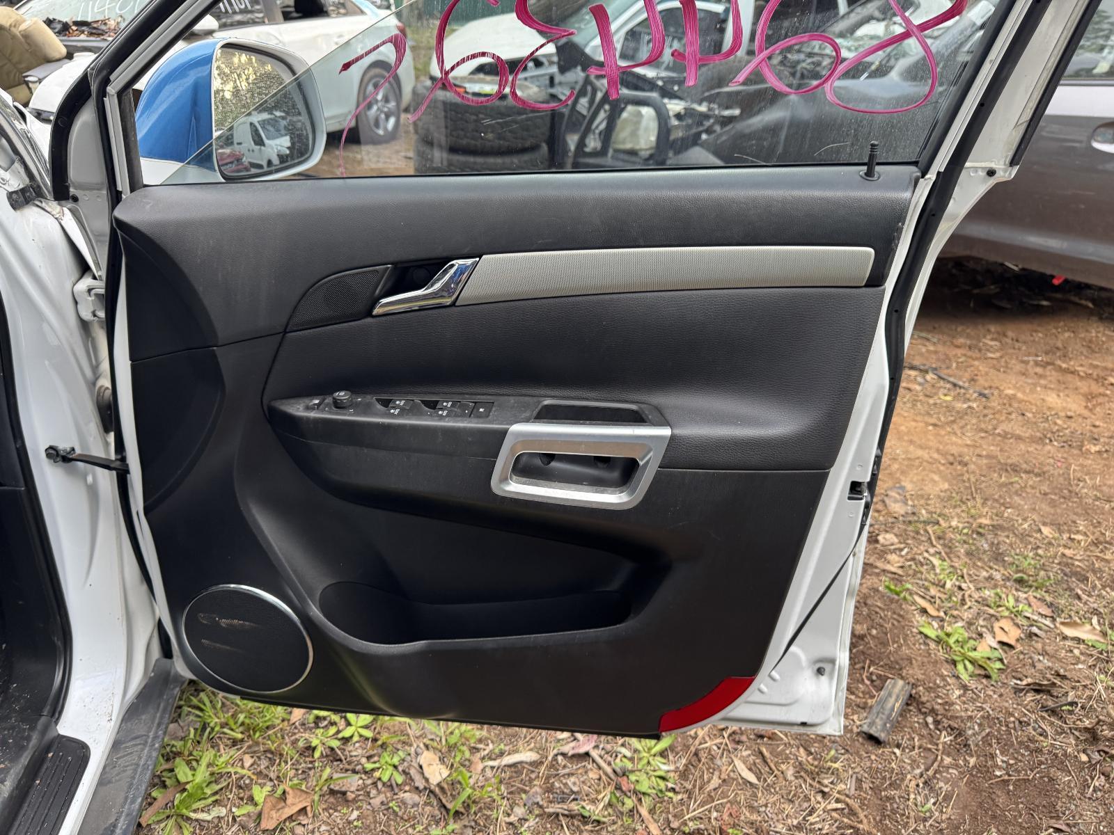 View Auto part Right Front Window Reg/Motor HOLDEN CAPTIVA 2013