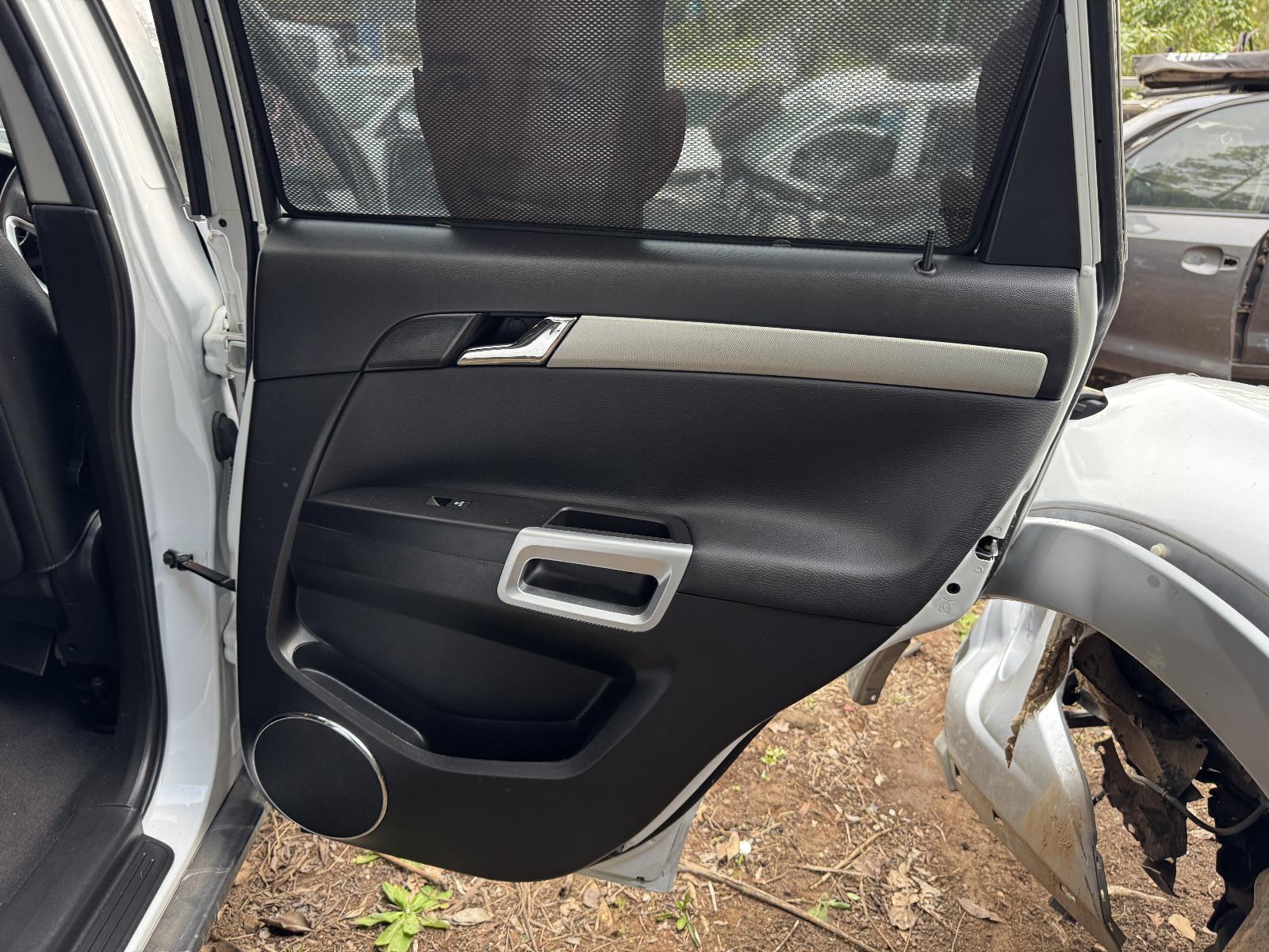 View Auto part Right Rear Wnd Reg/Motor HOLDEN CAPTIVA 2013