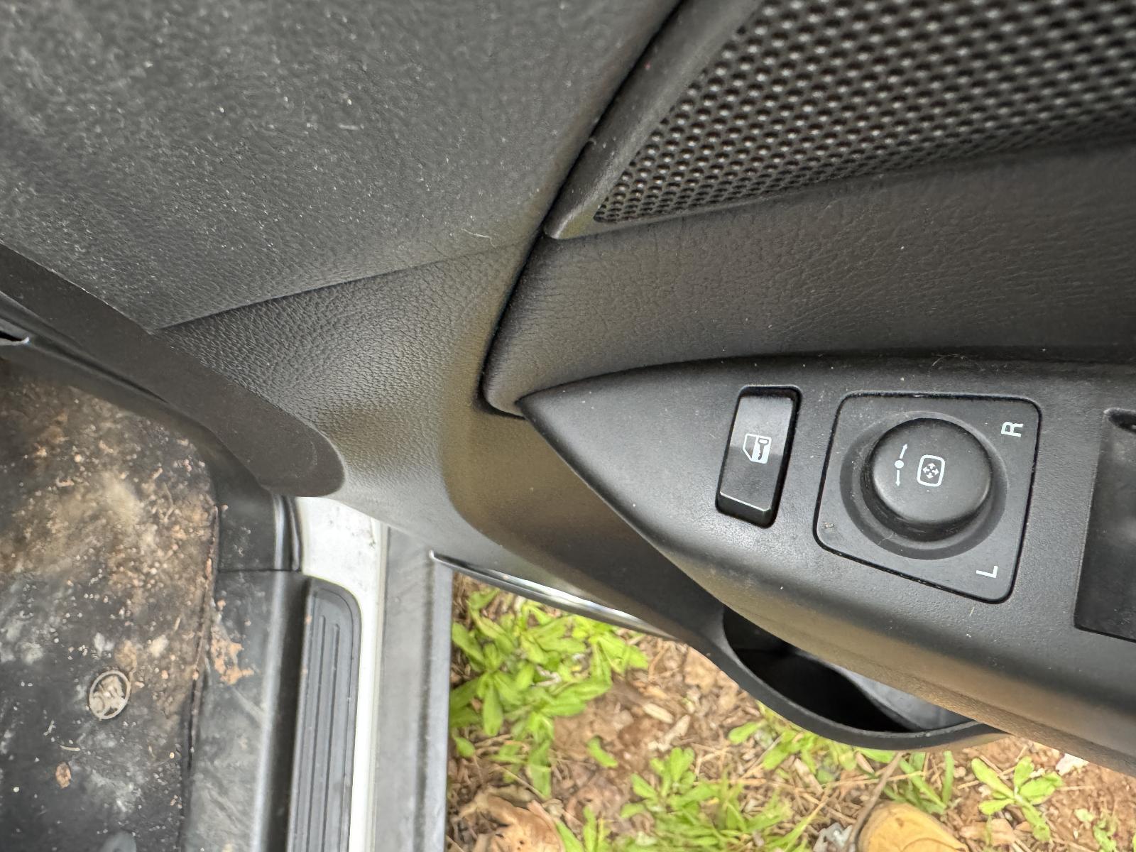View Auto part Misc Switch/Relay HOLDEN CAPTIVA 2013
