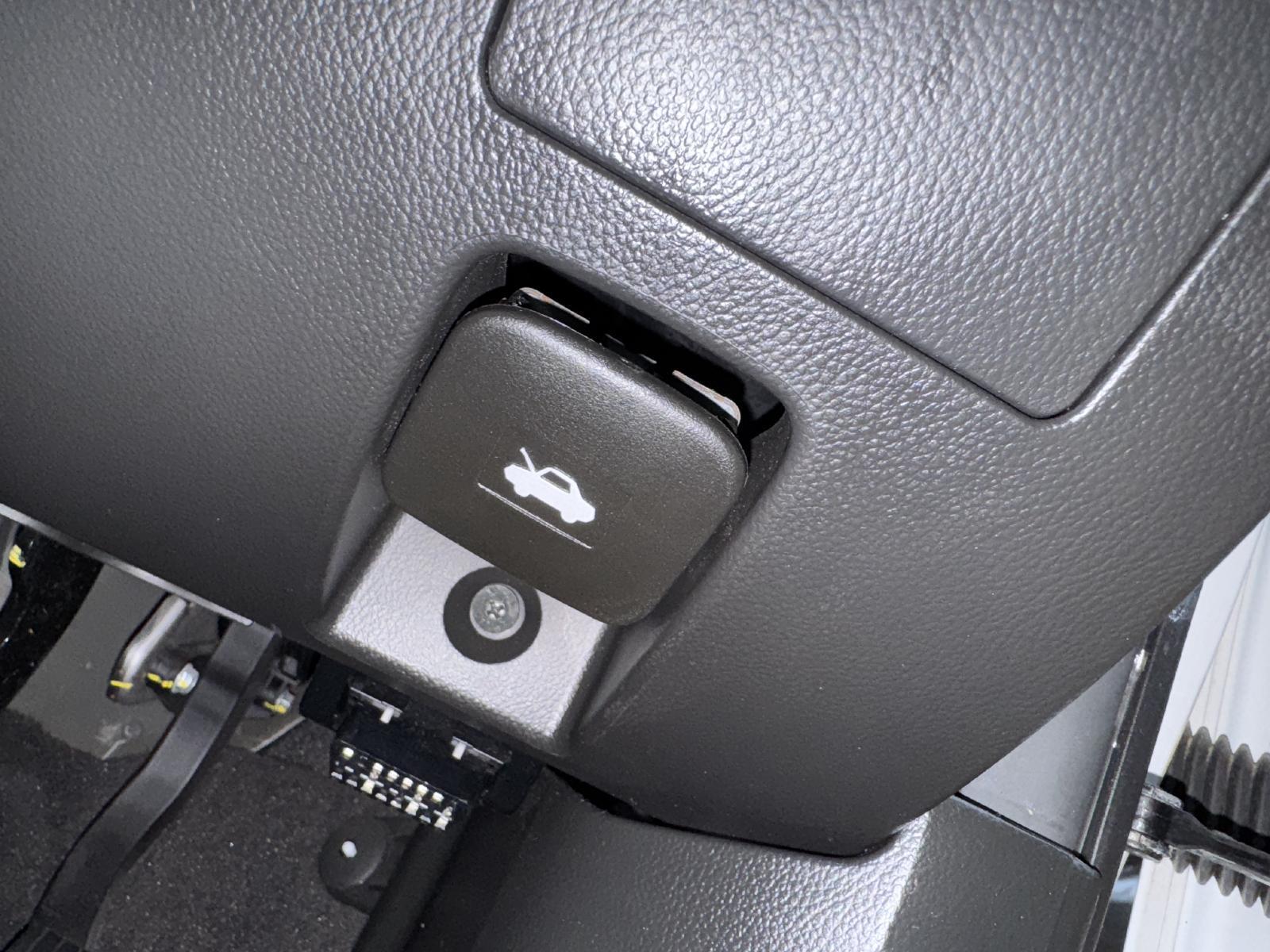 View Auto part Bonnet Release HOLDEN CAPTIVA 2013