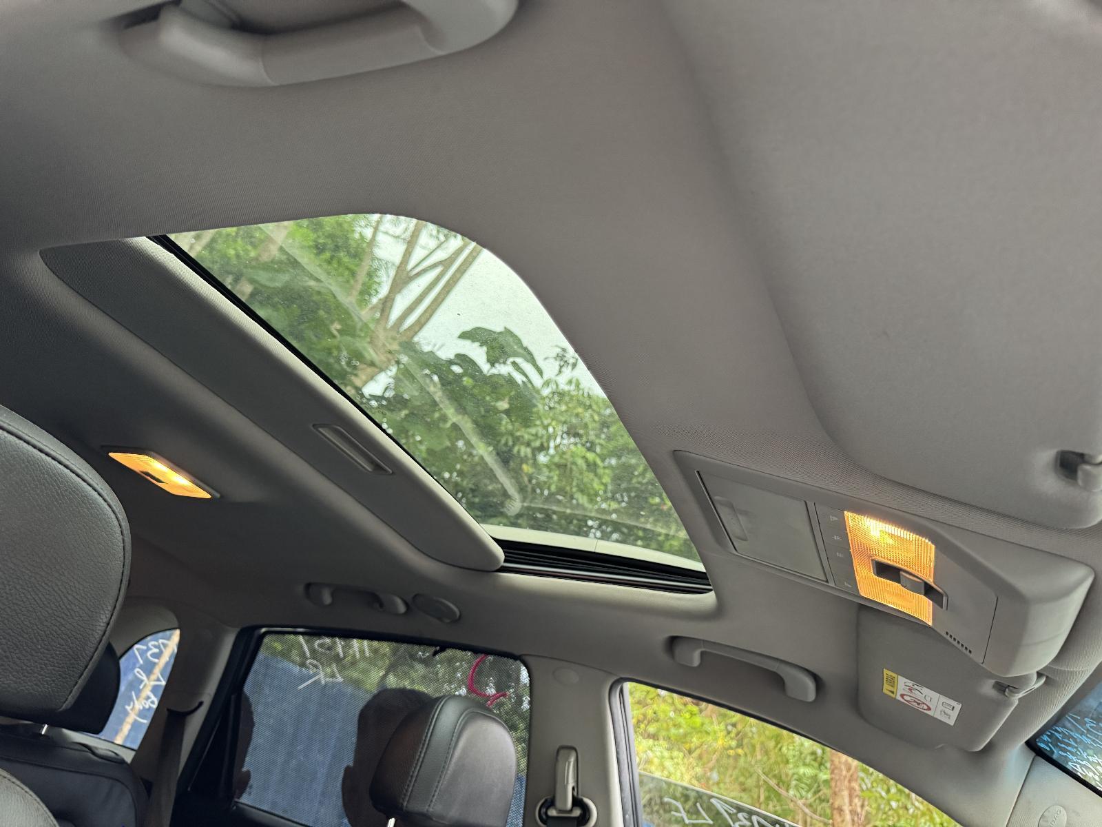 View Auto part Sunroof Motor HOLDEN CAPTIVA 2013