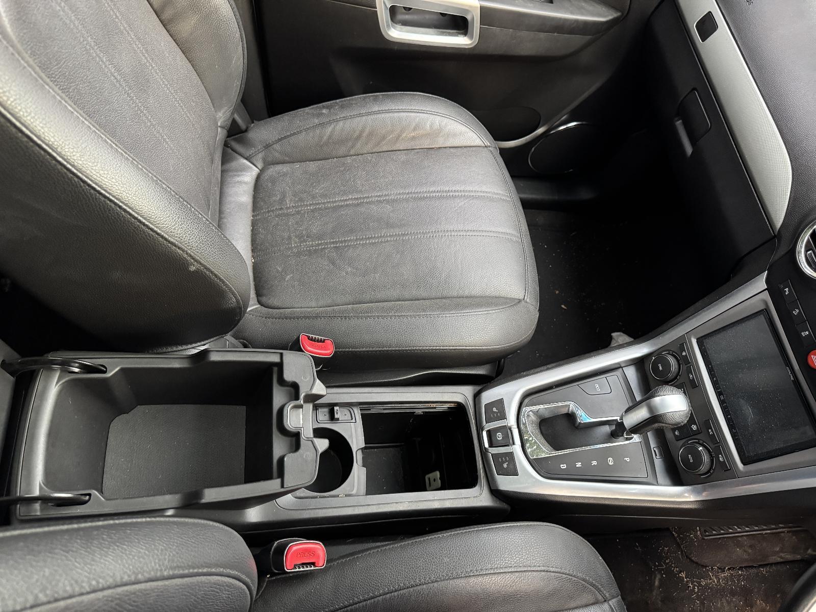 View Auto part Console HOLDEN CAPTIVA 2013