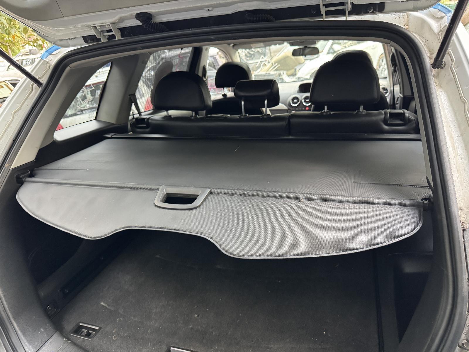 View Auto part PARCEL_SHELF_CARGO_BLIND HOLDEN CAPTIVA 2013