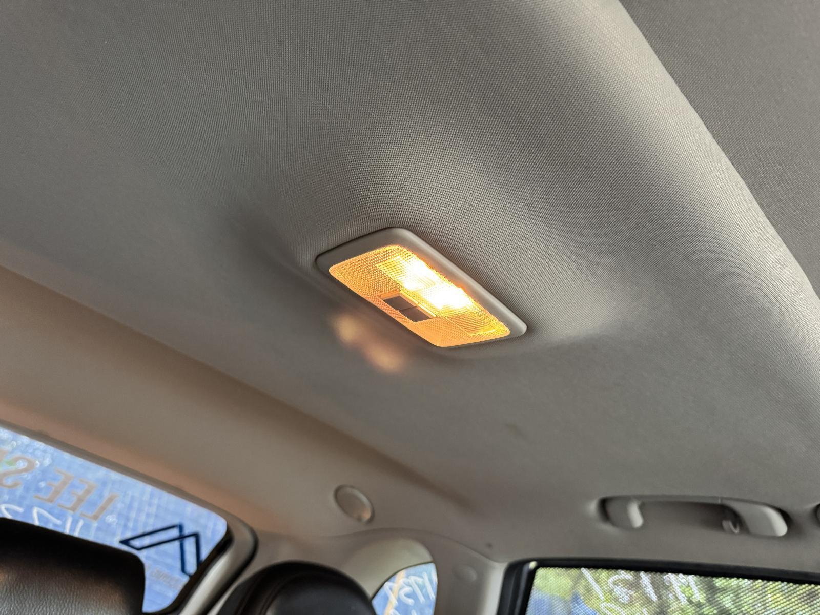View Auto part Courtesy Light HOLDEN CAPTIVA 2013