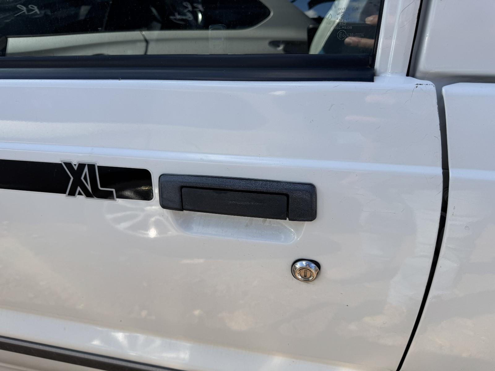 View Auto part Door Handle FORD COURIER 1997
