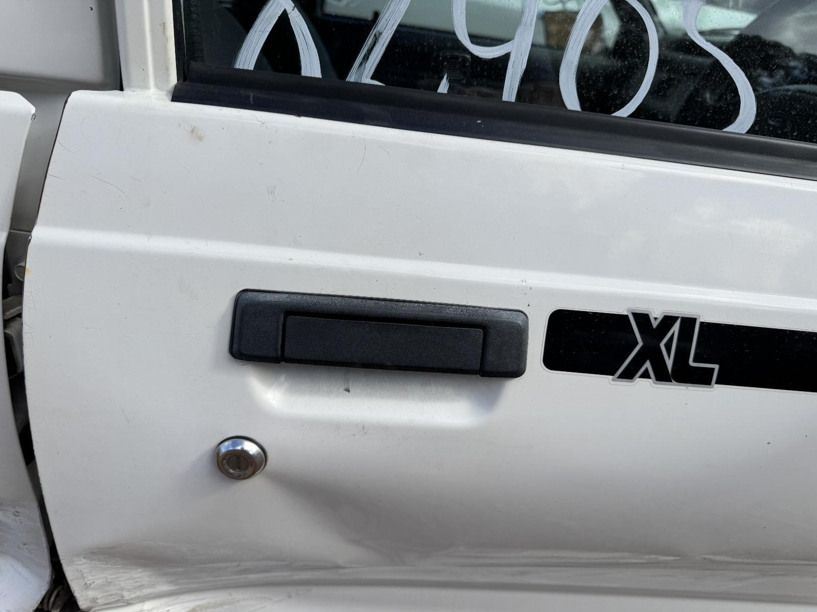 View Auto part Door Handle FORD COURIER 1997