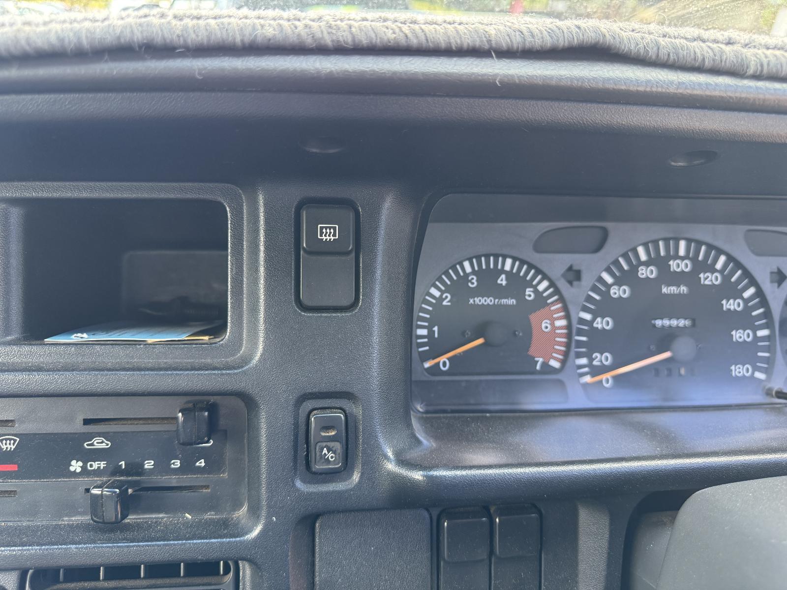 View Auto part Misc Switch/Relay FORD COURIER 1997