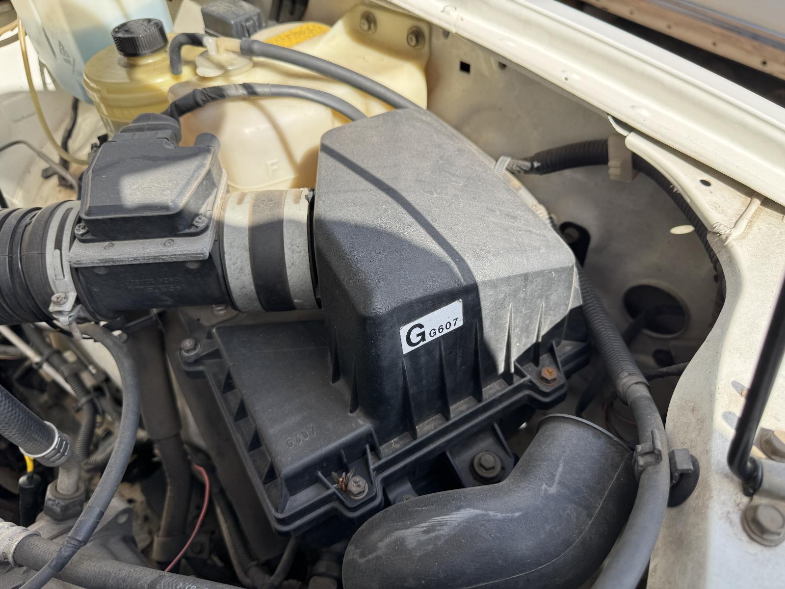 View Auto part Air Cleaner/Box FORD COURIER 1997