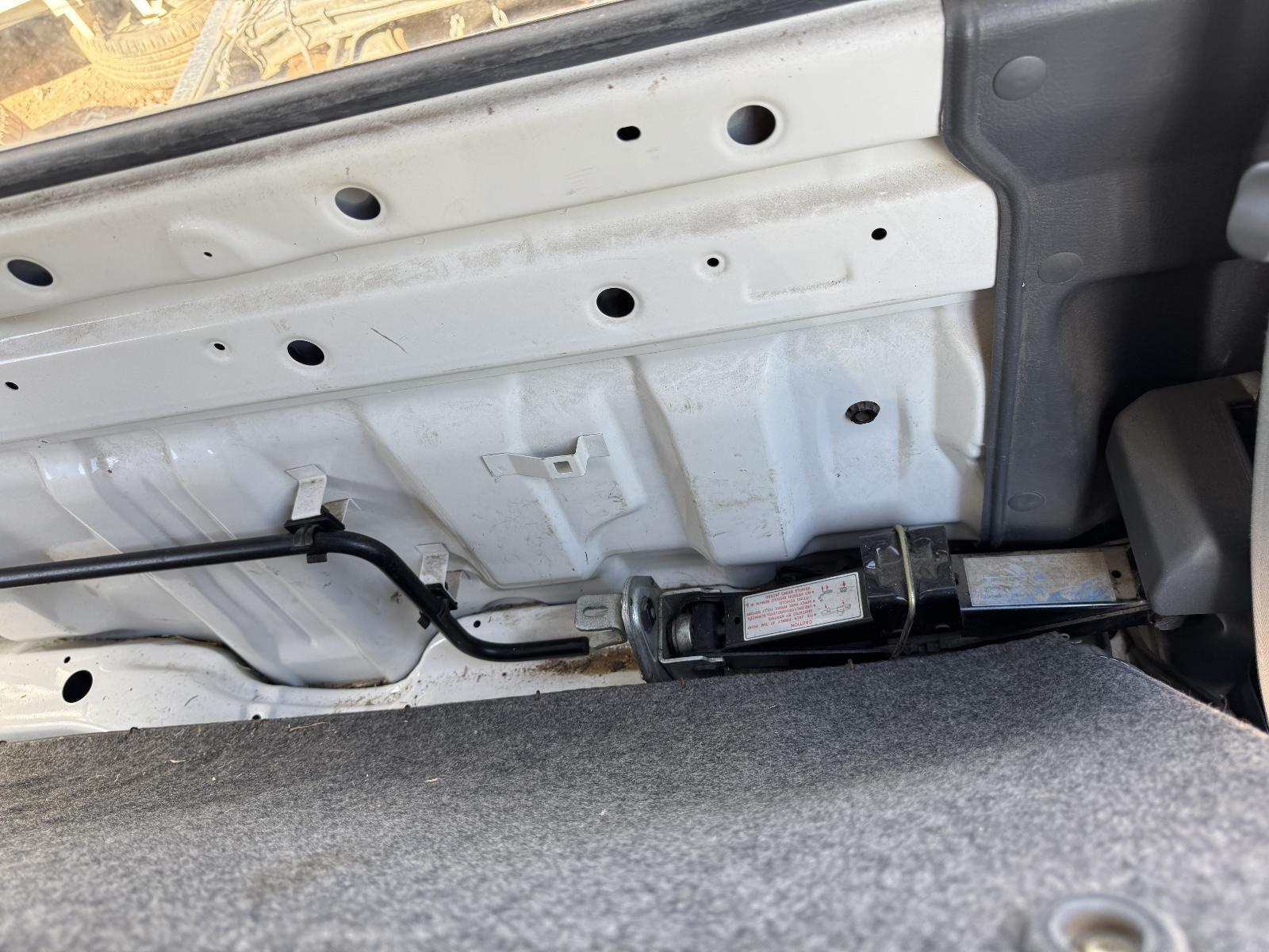 View Auto part Jack/Tool Kit FORD COURIER 1997