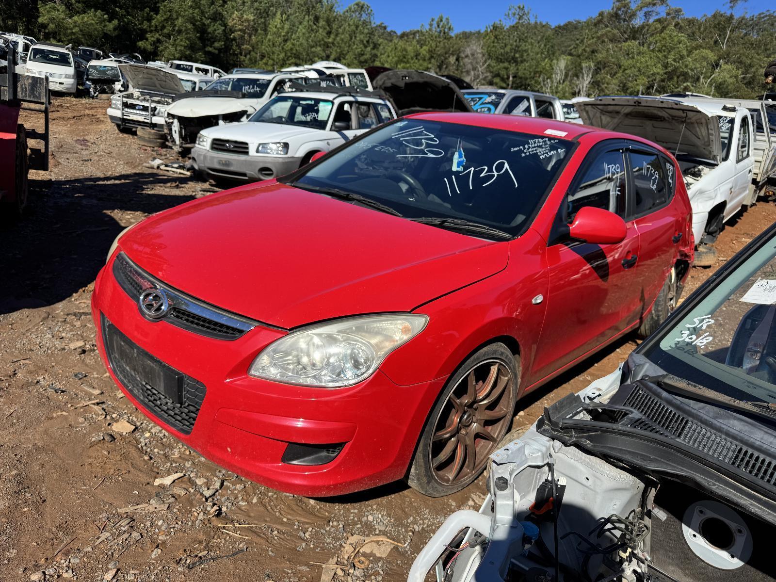 View Auto part Left Driveshaft HYUNDAI I30 2009