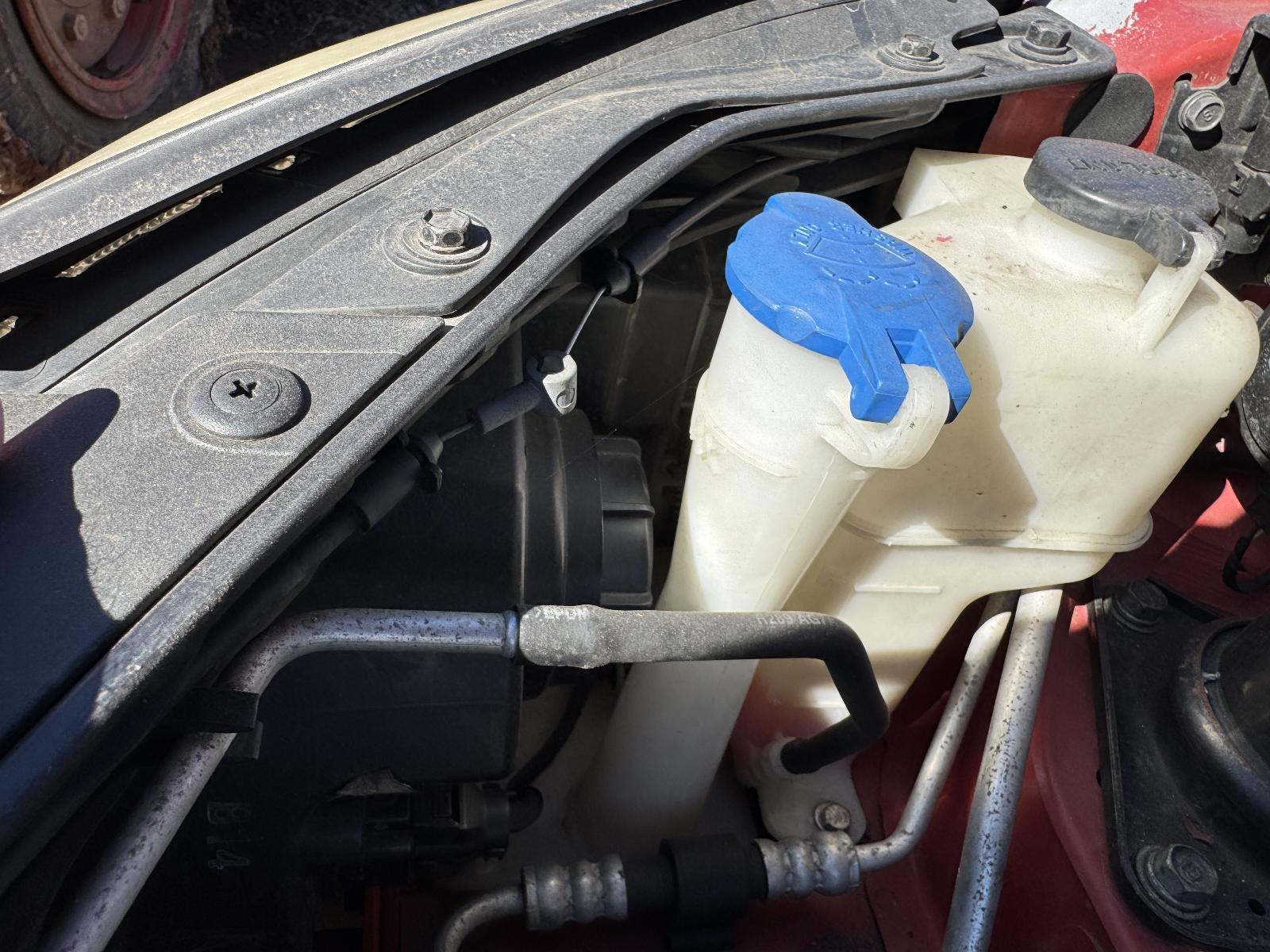 View Auto part Washer Bottle HYUNDAI I30 2009
