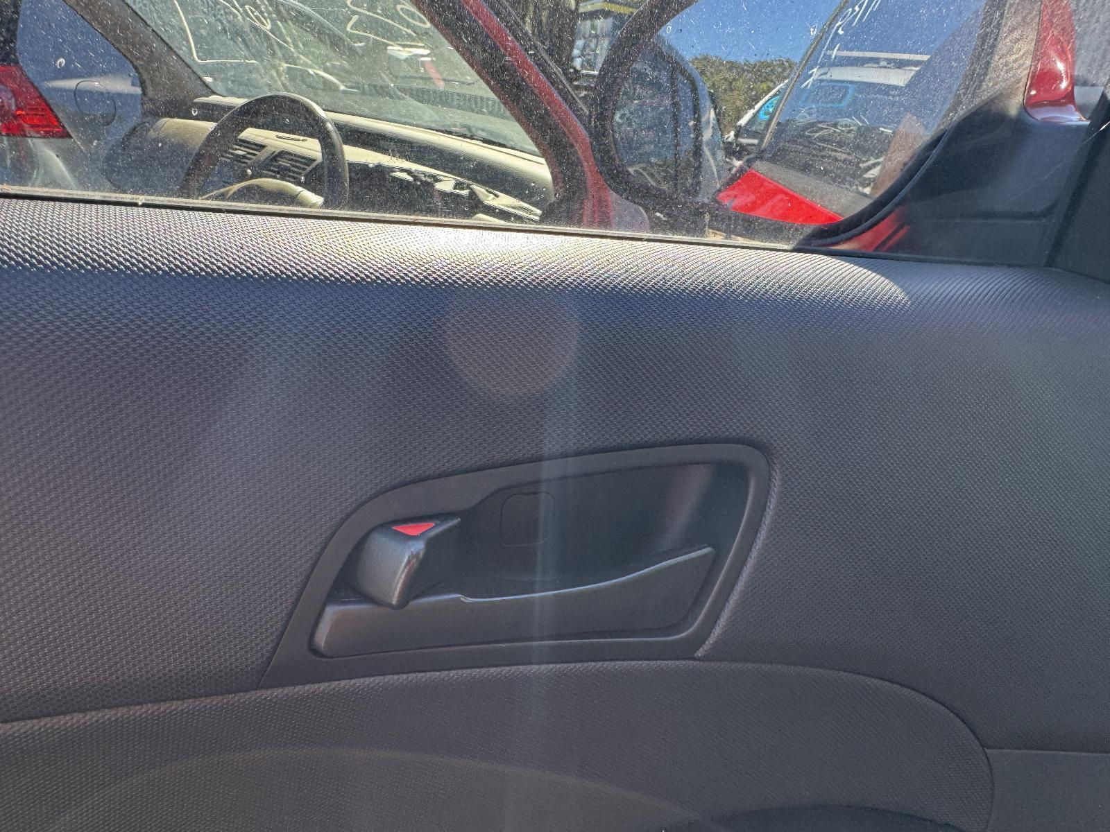 View Auto part Door Handle HYUNDAI I30 2009