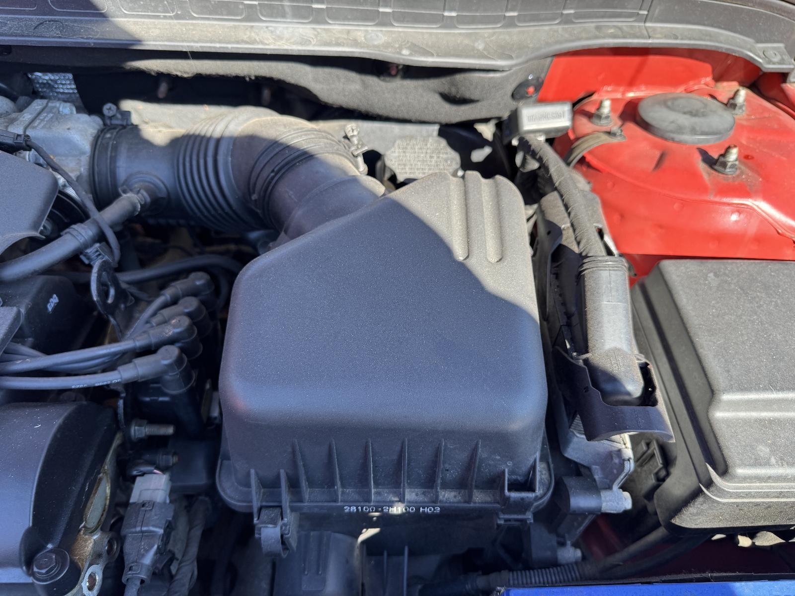 View Auto part Air Cleaner/Box HYUNDAI I30 2009