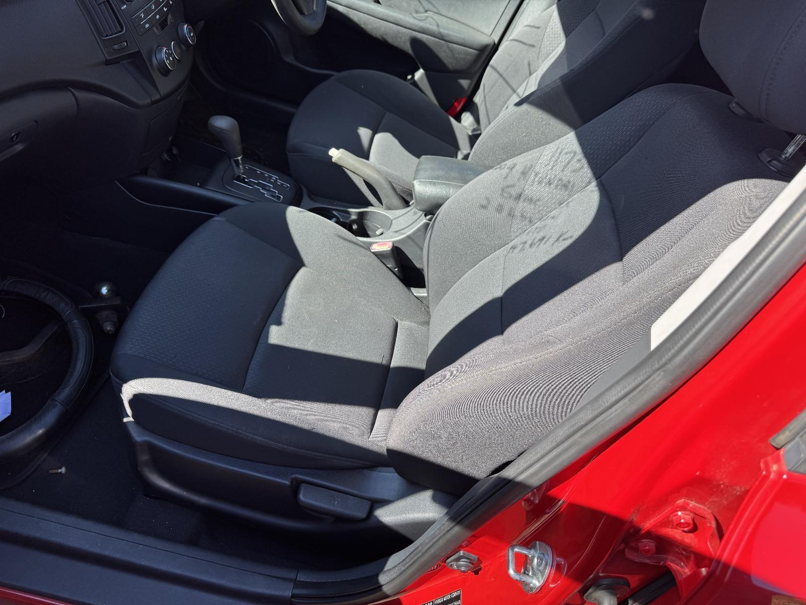 View Auto part Front Seat HYUNDAI I30 2009