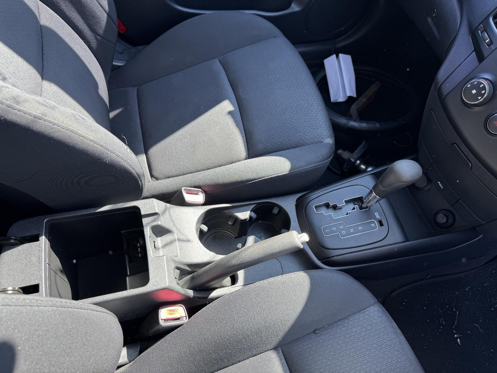 View Auto part Console HYUNDAI I30 2009