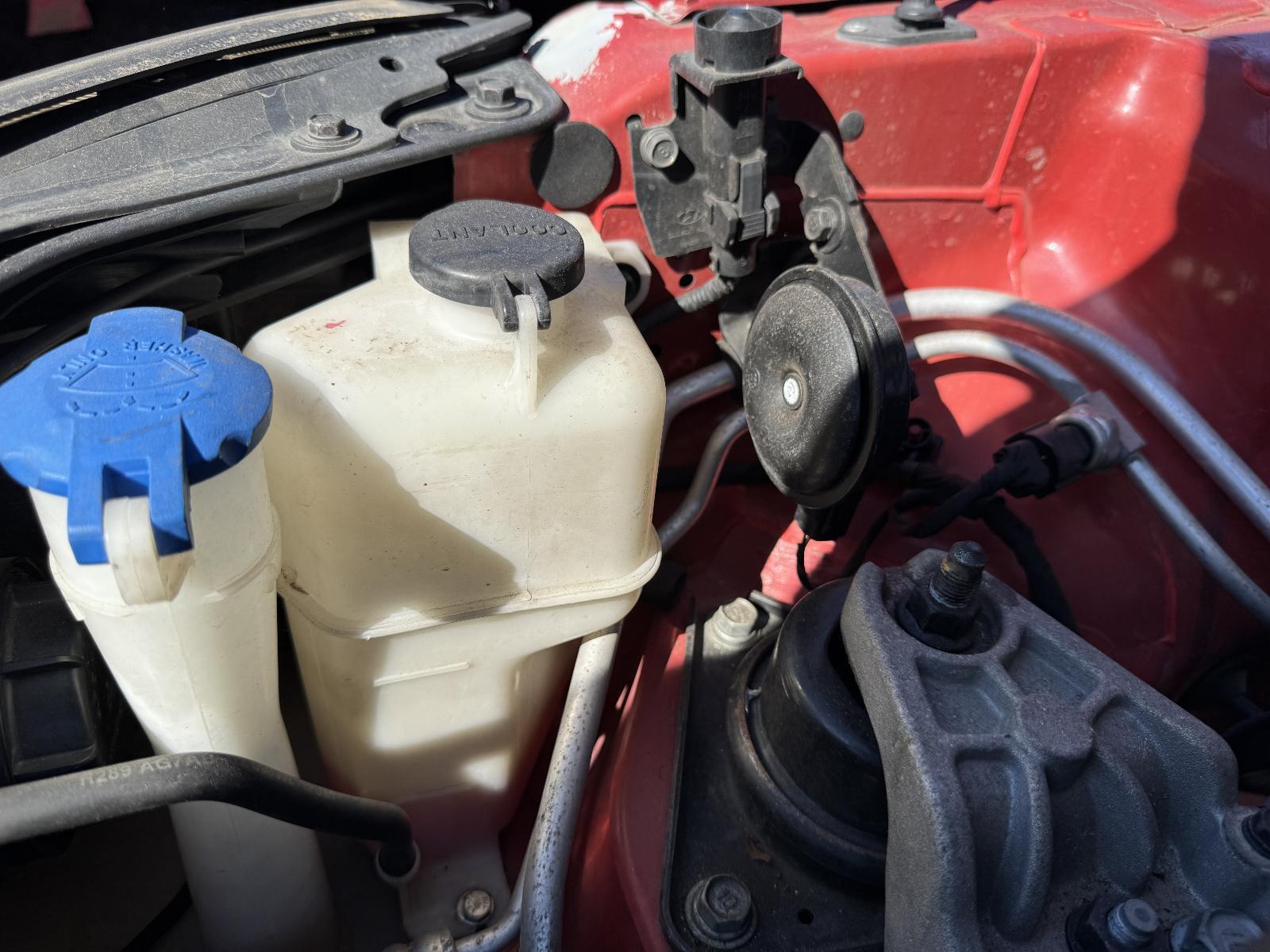 View Auto part Overflow Bottle HYUNDAI I30 2009