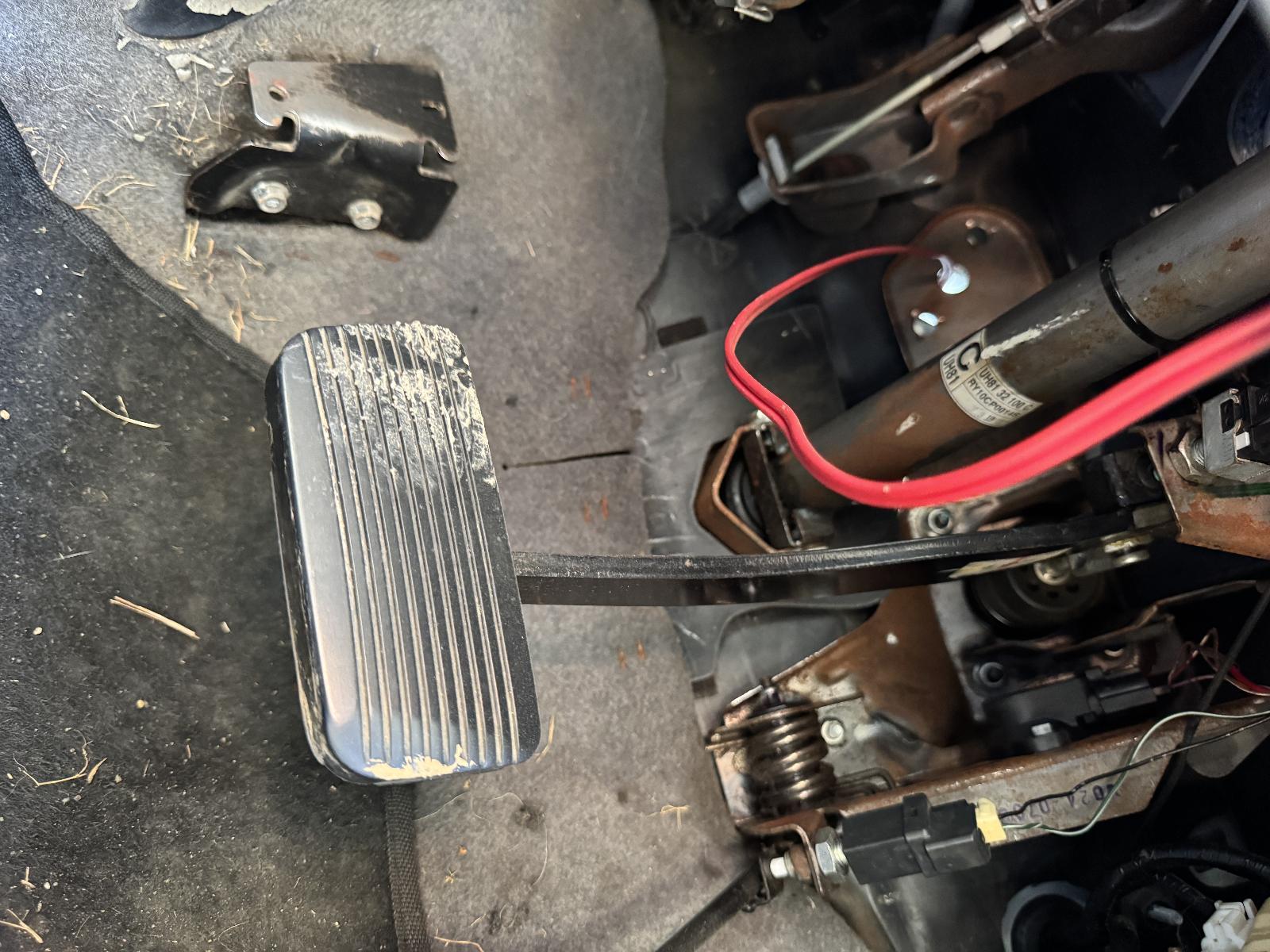 View Auto part Pedal Assembly FORD RANGER 2007