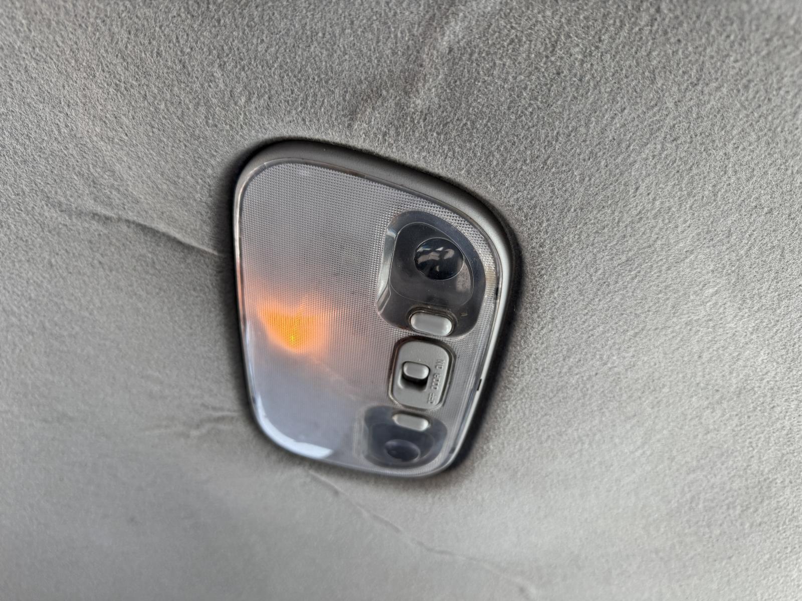 View Auto part Courtesy Light FORD RANGER 2007