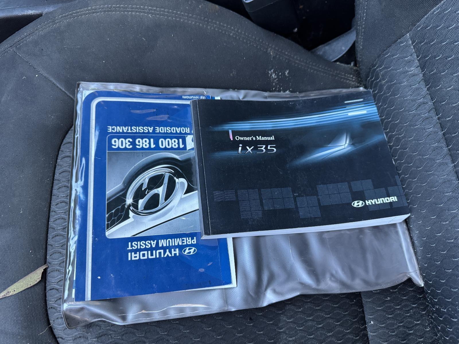 View Auto part Owners Handbook HYUNDAI IX35 2010