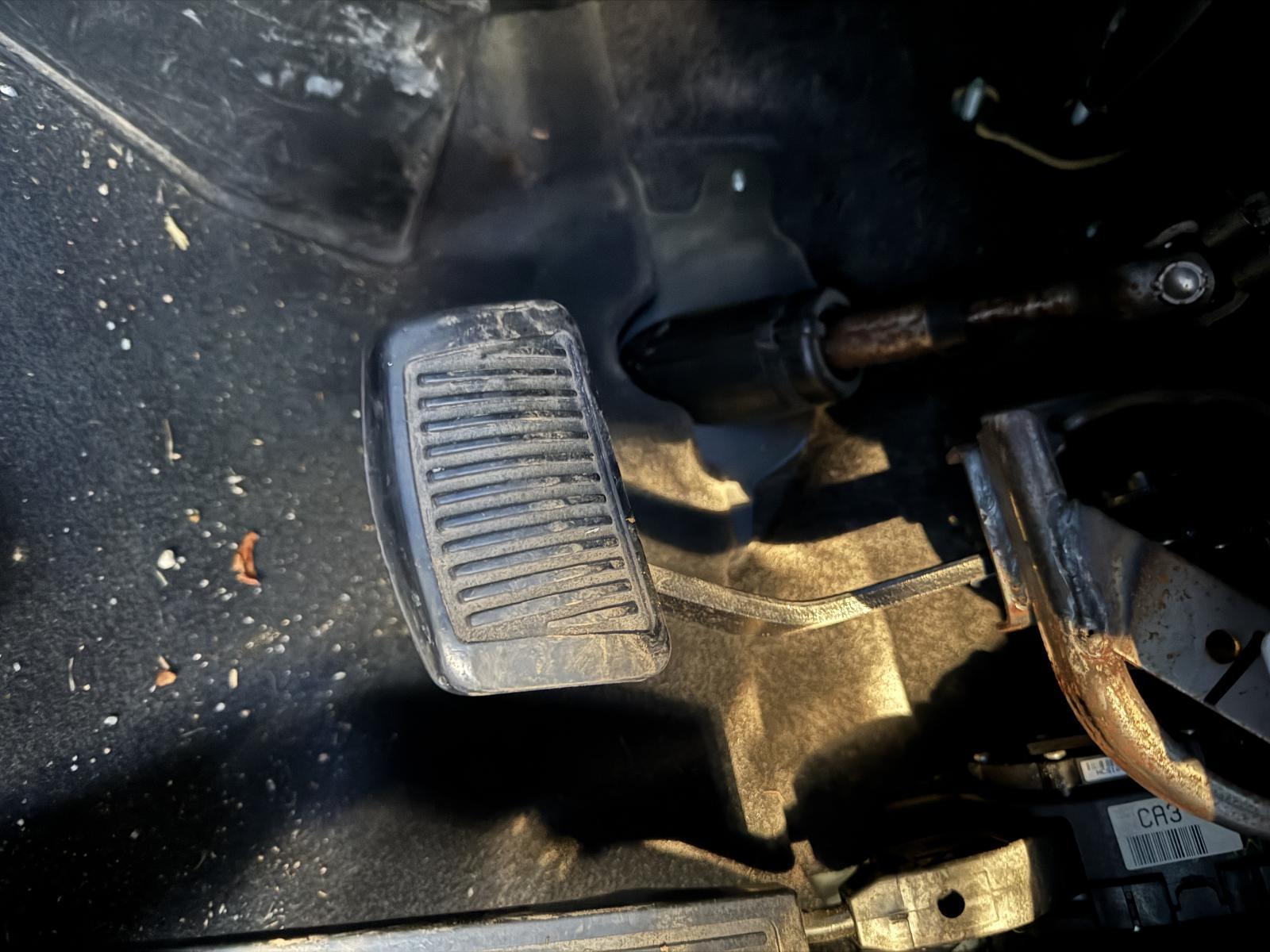 View Auto part Pedal Assembly HYUNDAI IX35 2010