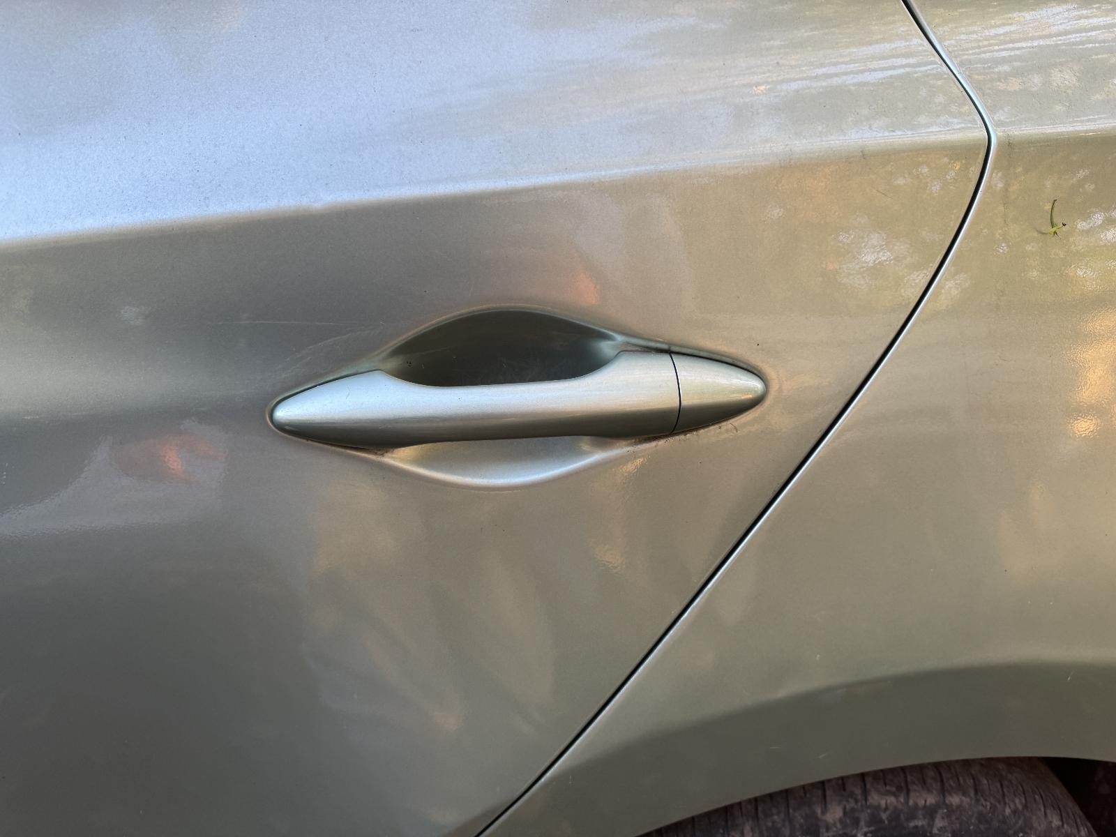 View Auto part Door Handle HYUNDAI IX35 2010