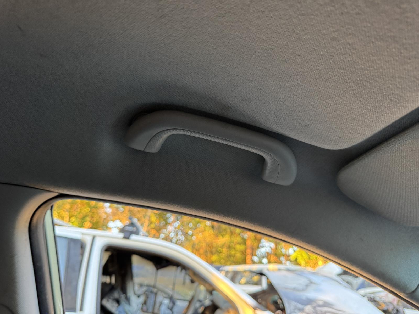 View Auto part Grab Handle HYUNDAI IX35 2010